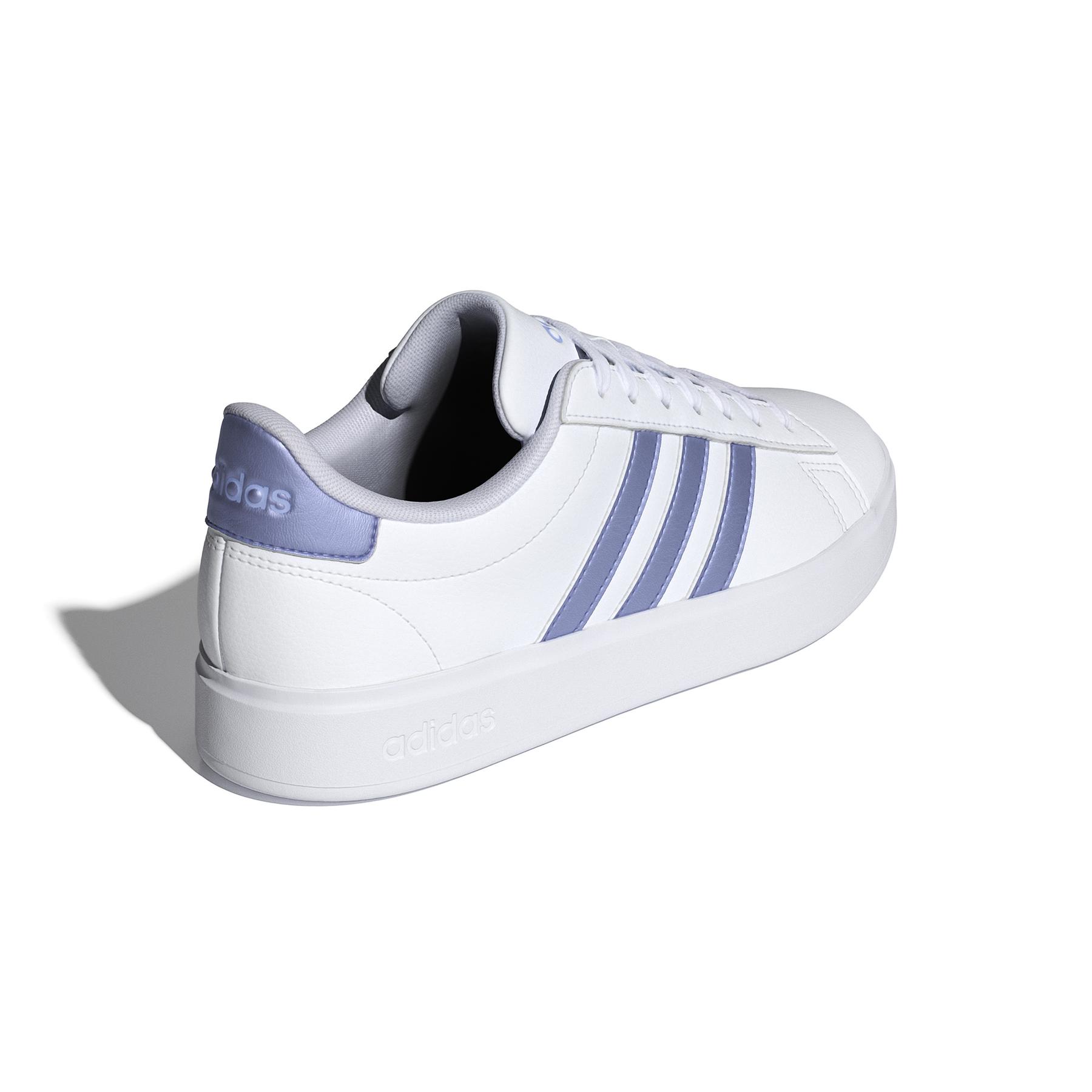 product/a/d/adidas_ig9247_7_footwear_photography_back_lateral_top_view_white.jpg
