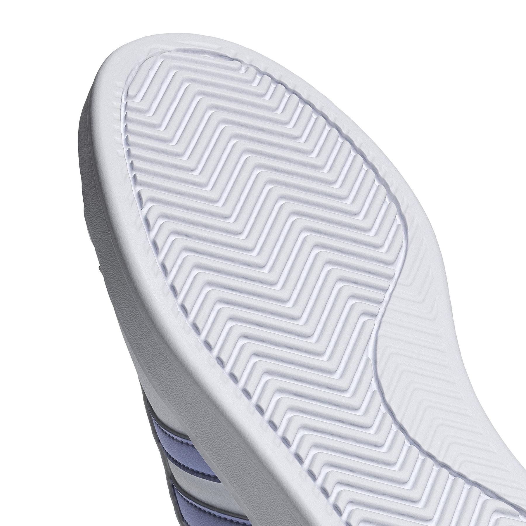product/a/d/adidas_ig9247_9_footwear_photography_detail_view_2_white.jpg
