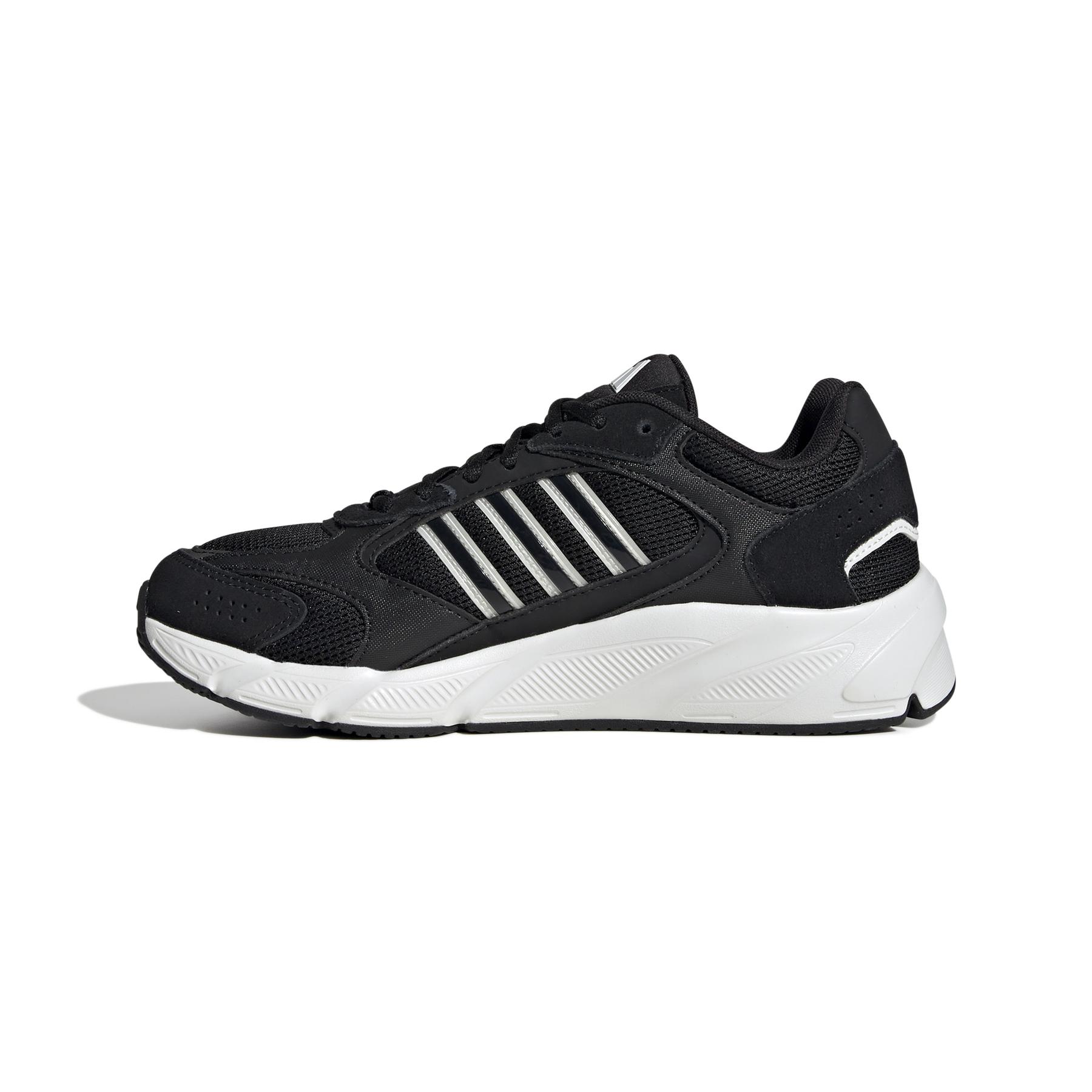 product/a/d/adidas_ih0456_5_footwear_photography_side_medial_center_view_white.jpg