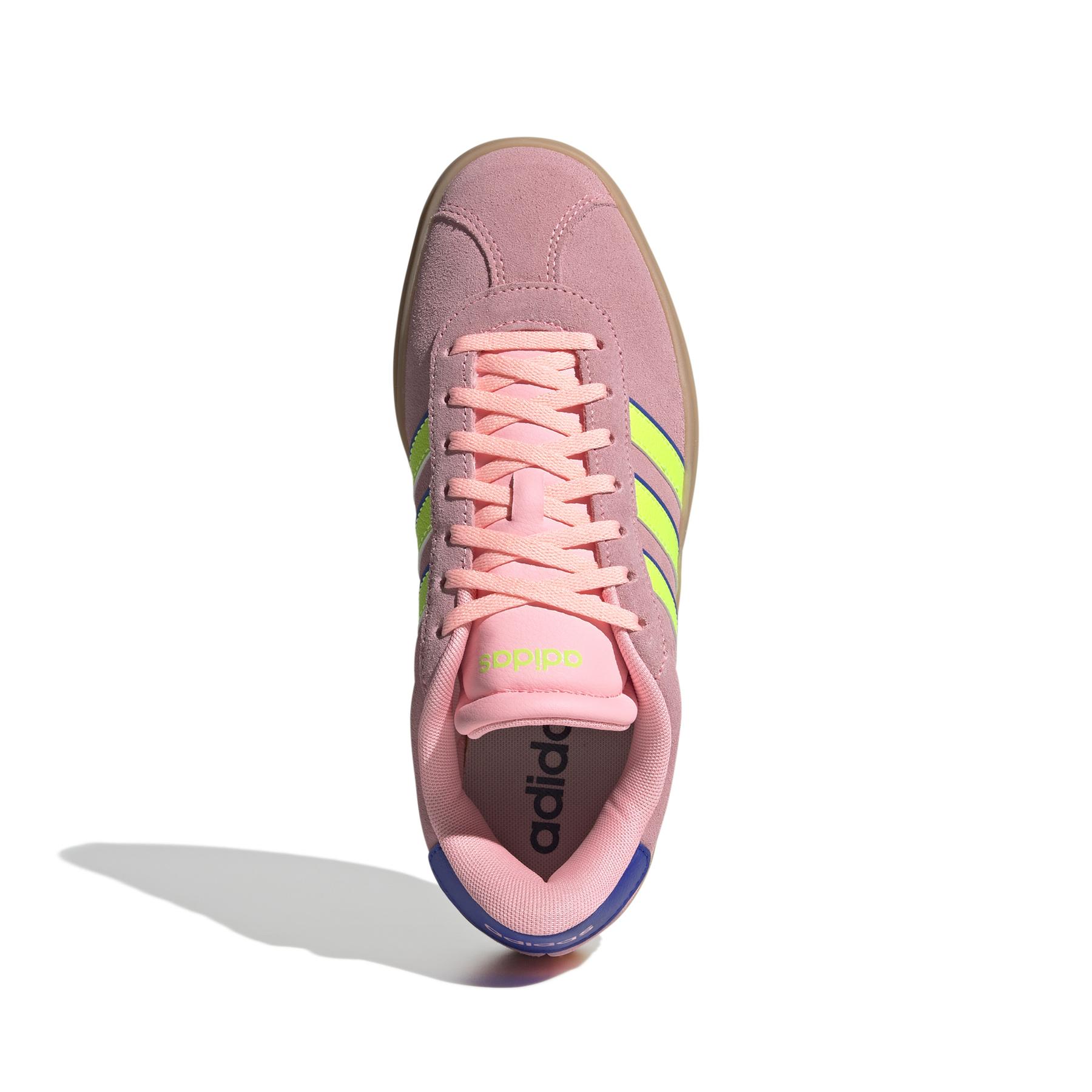 product/a/d/adidas_ih8089_3_footwear_photography_top_portrait_view_white.jpg