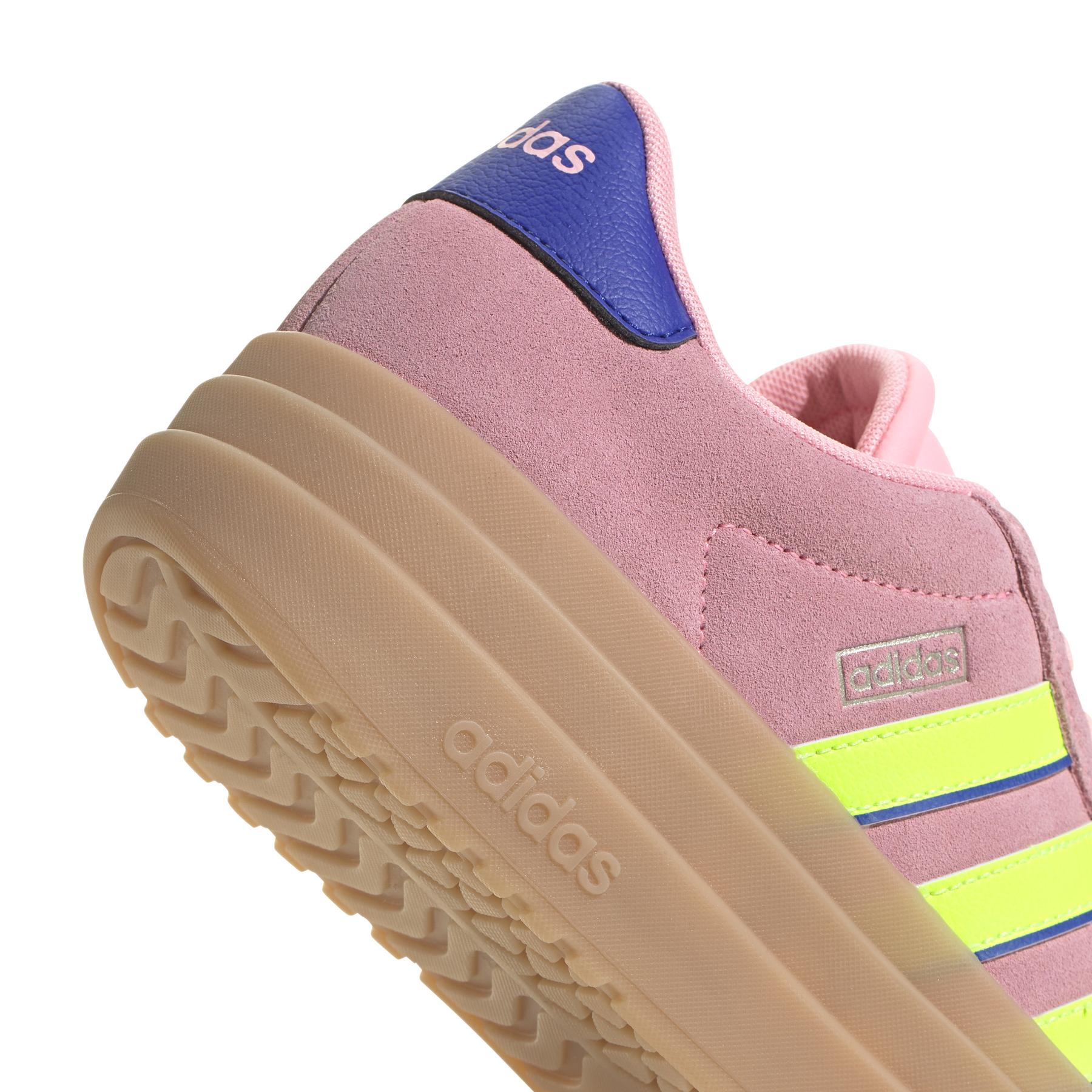 product/a/d/adidas_ih8089_9_footwear_photography_detail_view_2_white.jpg