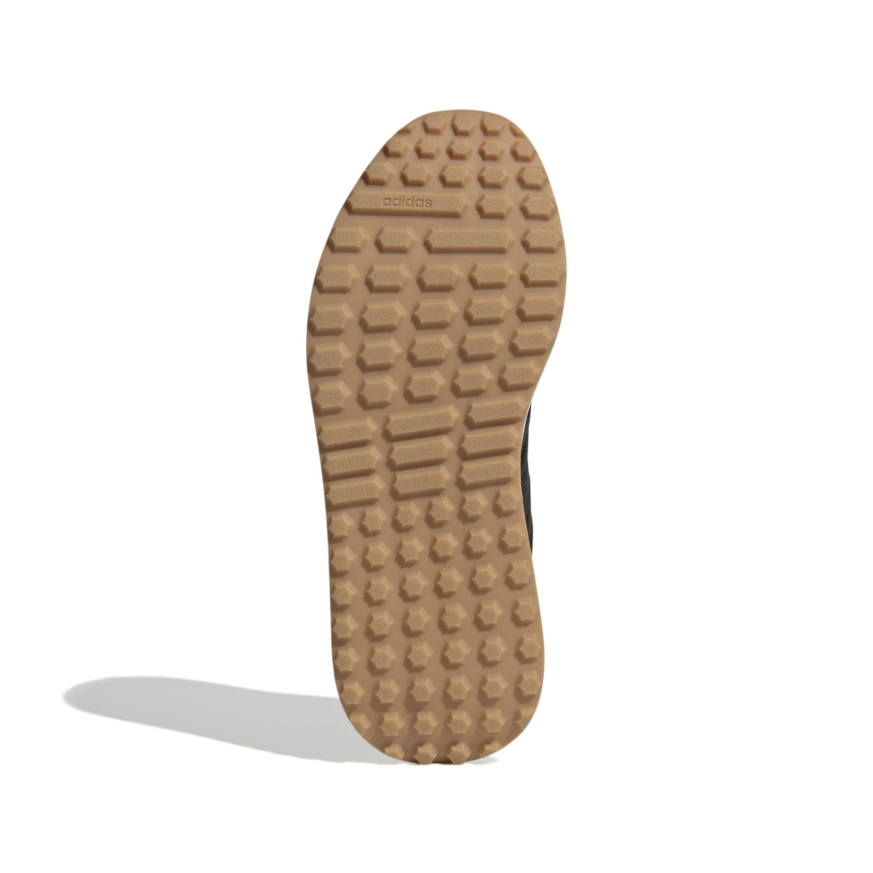 product/a/d/adidas_ih8623_4_footwear_photography_bottom_view_white.jpg