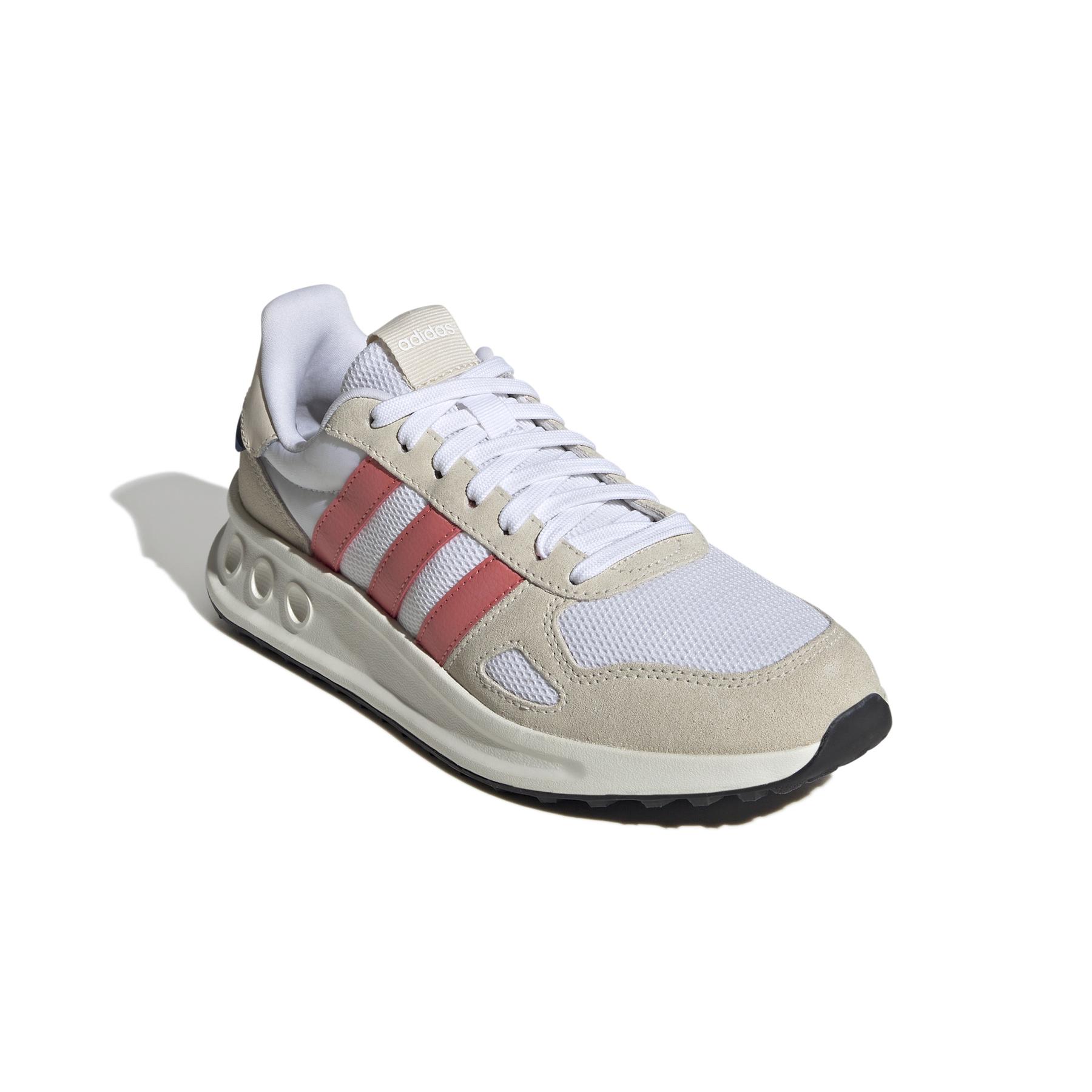 product/a/d/adidas_ih8633_6_footwear_photography_front_lateral_top_view_white.jpg