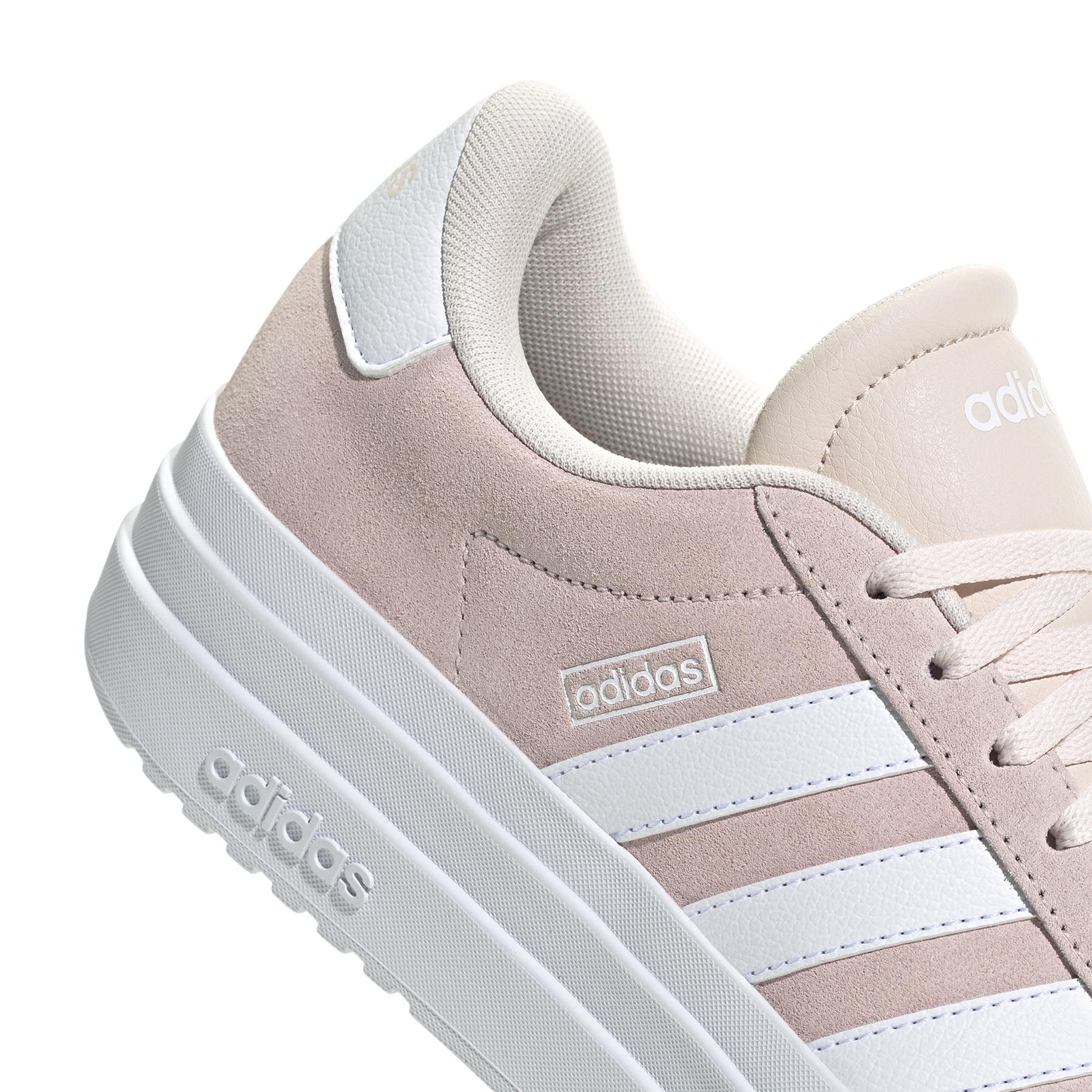 product/a/d/adidas_ih9996_8_footwear_photography_detail_view_1_white.jpg