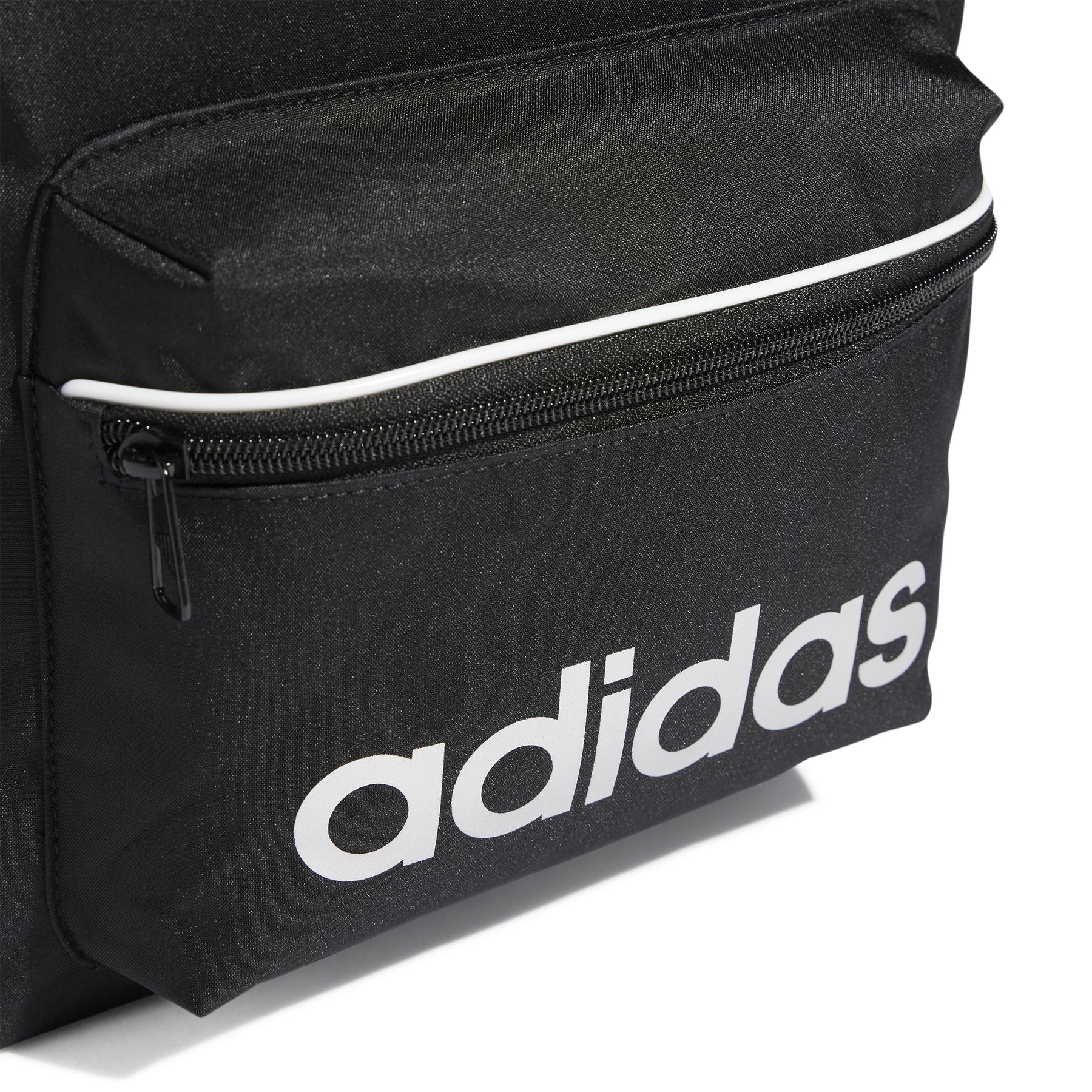 product/a/d/adidas_ip9199_5_hardware_photography_detail_view_2_white.jpg