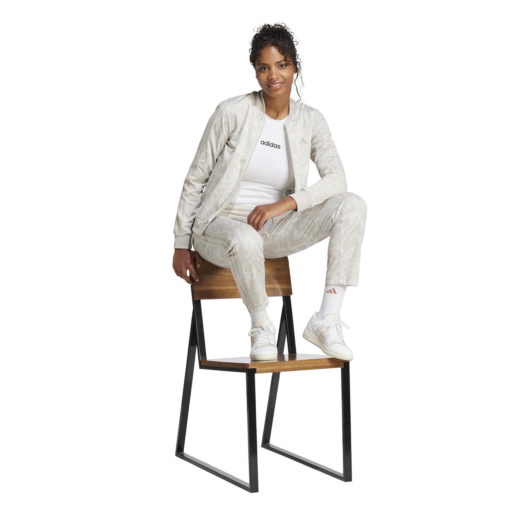product/a/d/adidas_jd2681_multco-wonalu_6.jpg