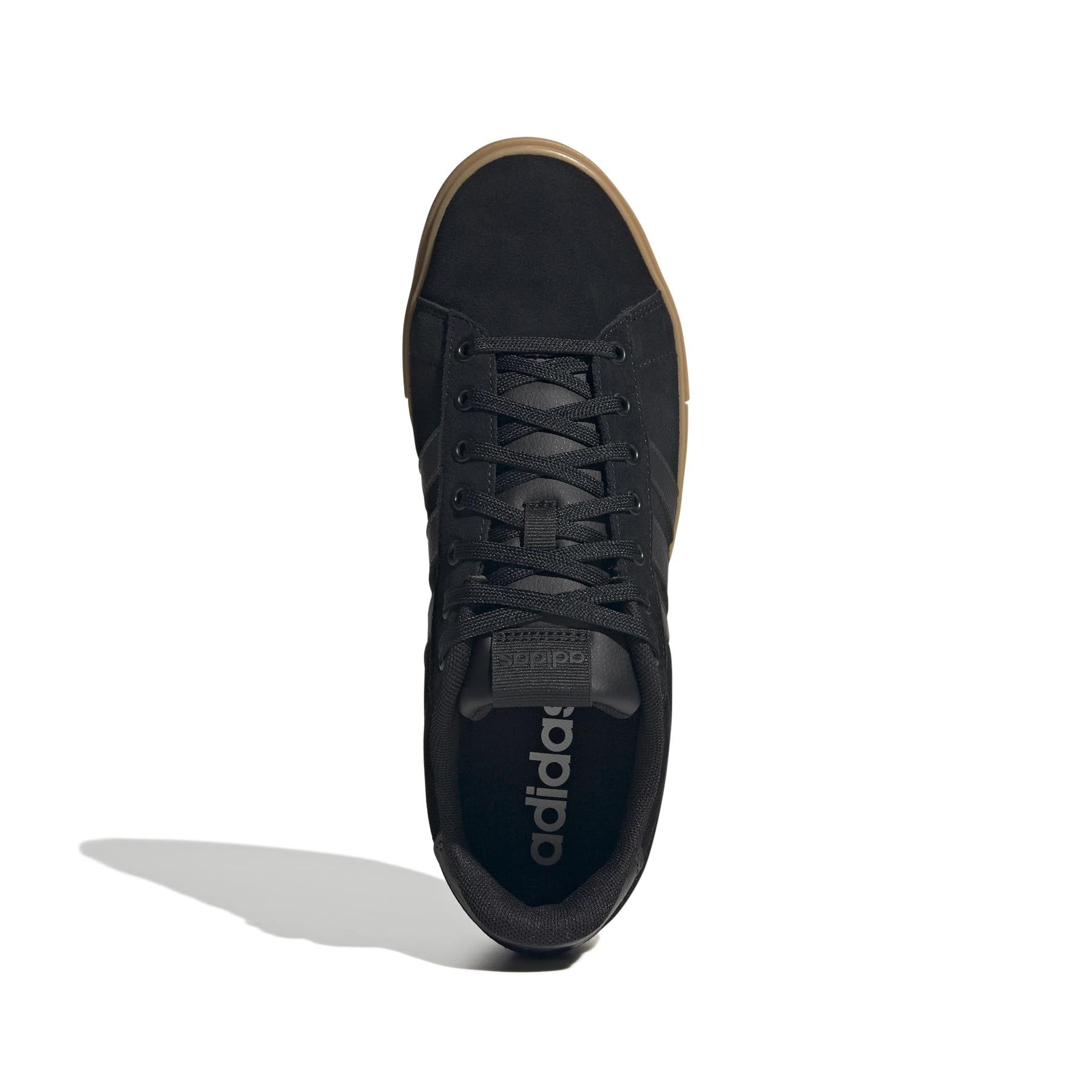 product/a/d/adidas_jh6930_3_footwear_photography_top_portrait_view_white-nw091625.jpg