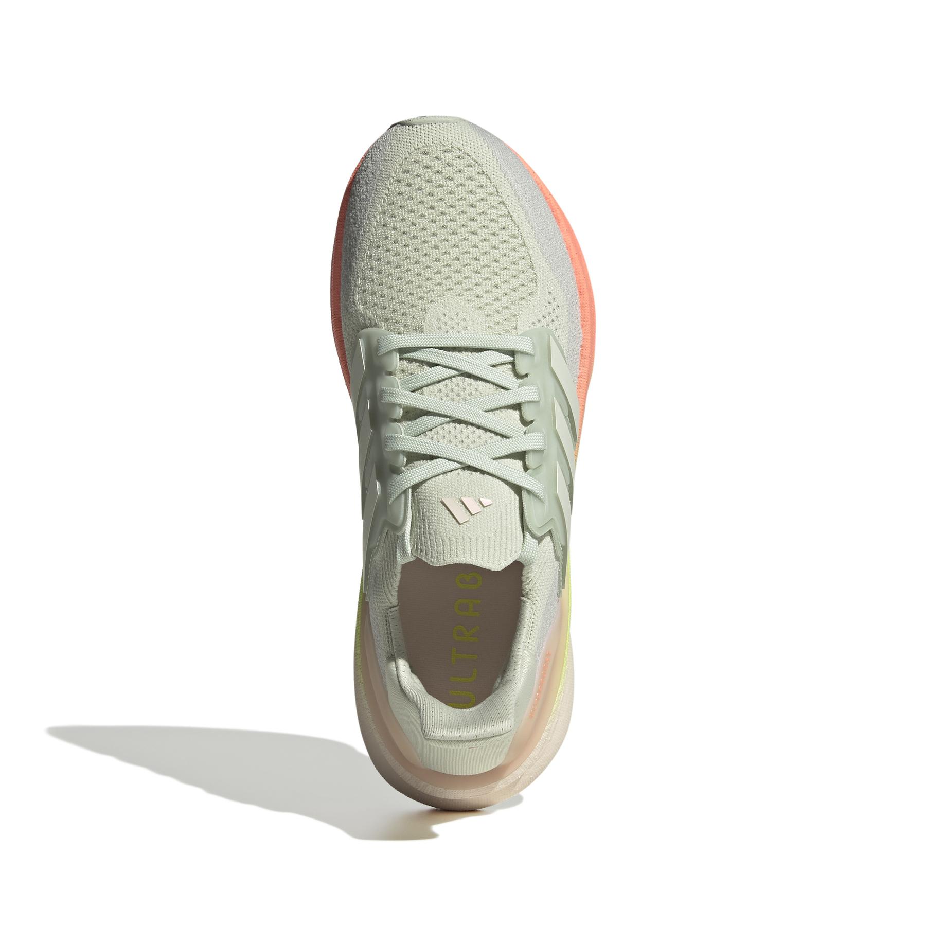 product/a/d/adidas_jh9052_3_footwear_photography_top_portrait_view_white-nw091625.jpg