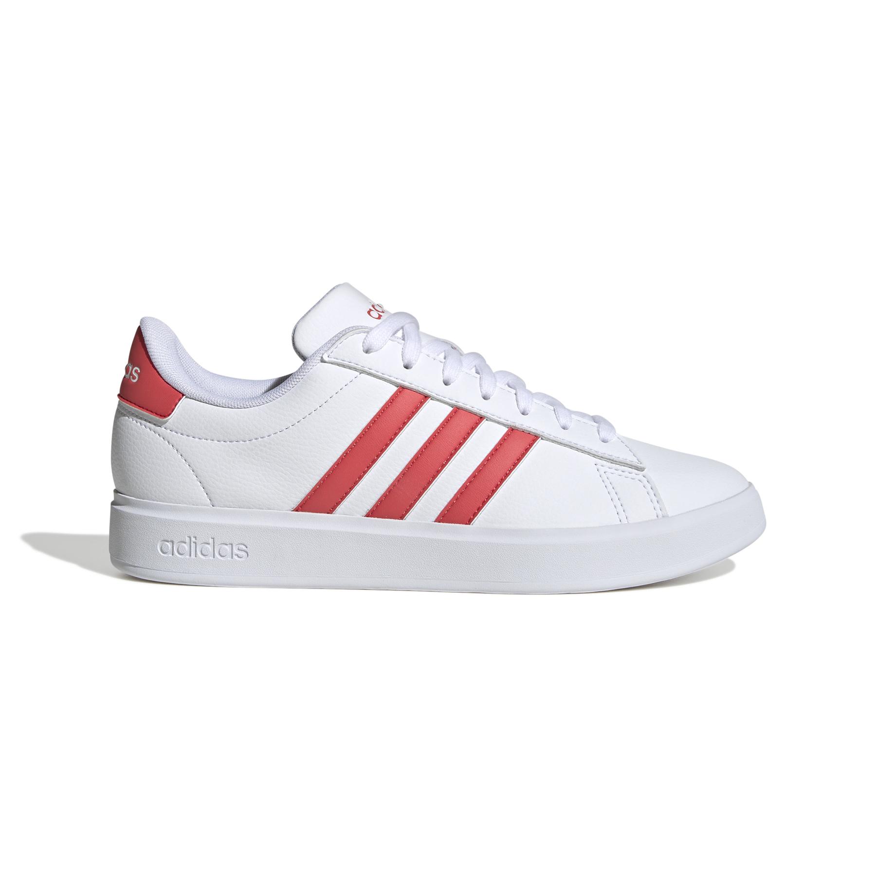 product/a/d/adidas_jh9279_1_footwear_photography_side_lateral_center_view_white-nw091625.jpg