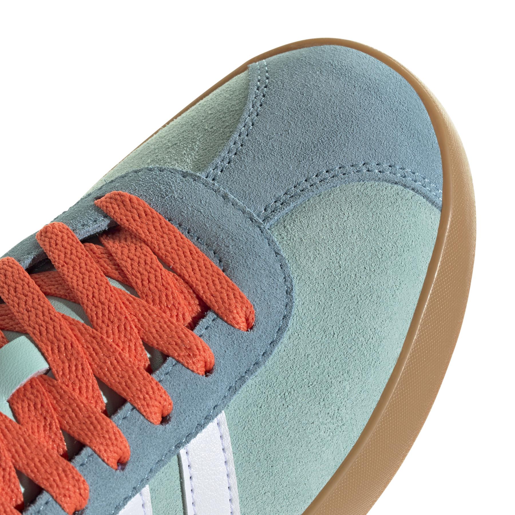 product/a/d/adidas_ji1606_8_footwear_photography_detail_view_1_white.jpg