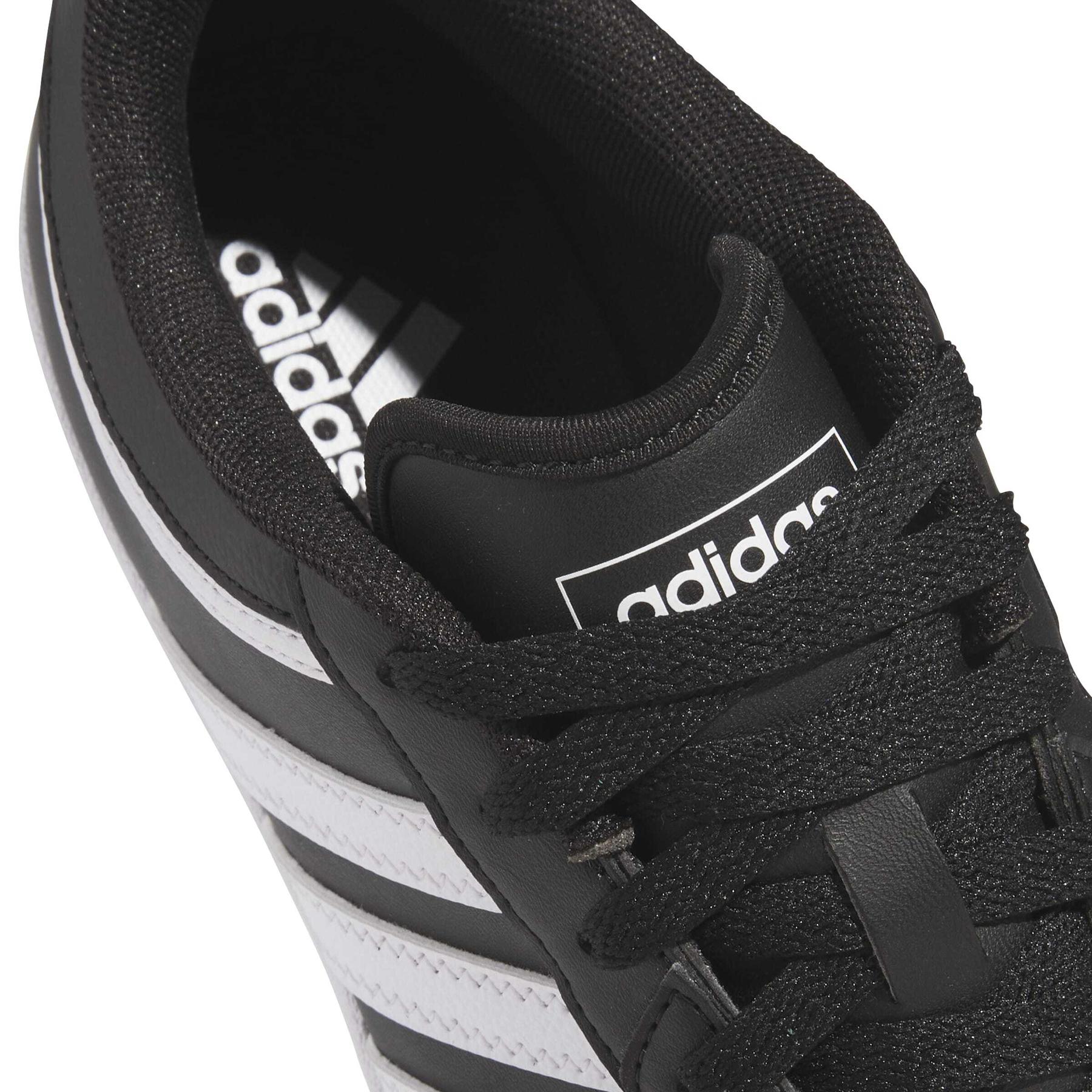 product/a/d/adidas_ji3460_8_footwear_photography_detail_view_1_white-nw091625.jpg