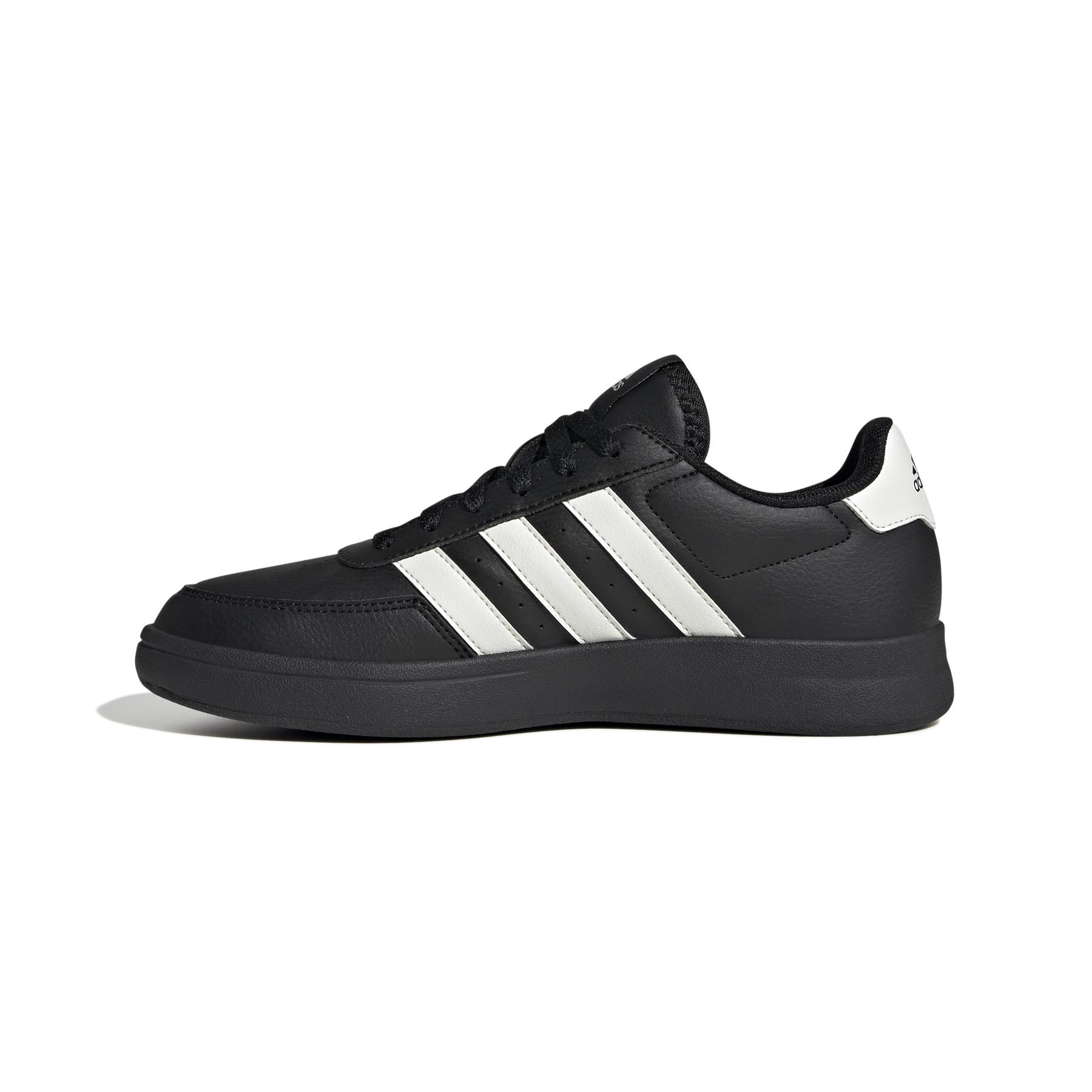 product/a/d/adidas_ji4859_5_footwear_photography_side_medial_center_view_white-nw091625.jpg