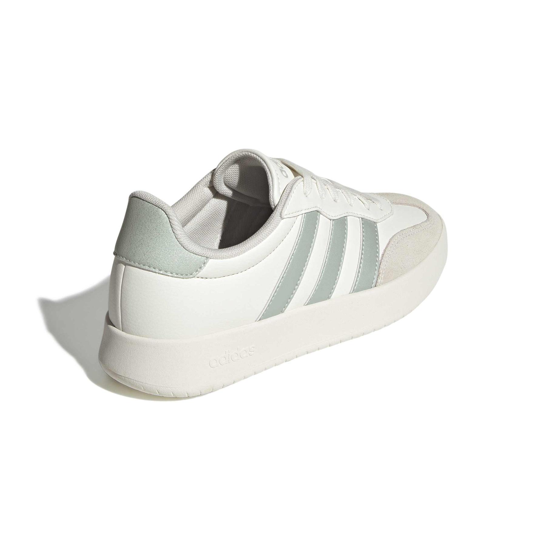 product/a/d/adidas_ji4905_7_footwear_photography_back_lateral_top_view_white-nw091625.jpg