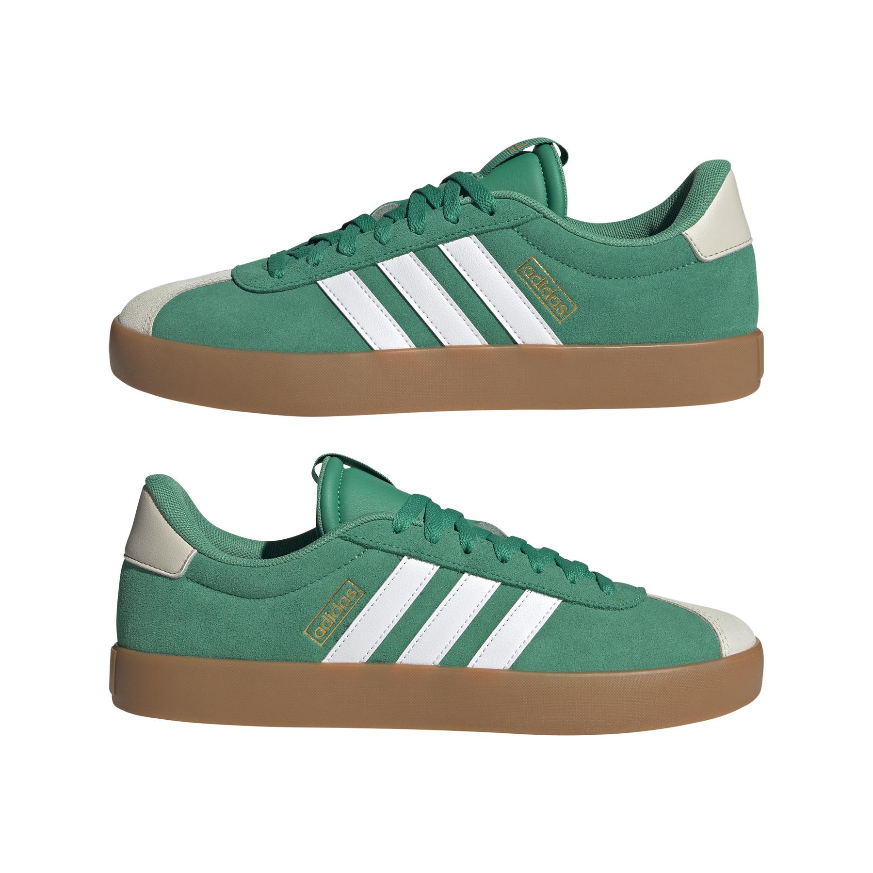 product/a/d/adidas_jp5285_10_footwear_photography_mirrored_pair_view_white.jpg