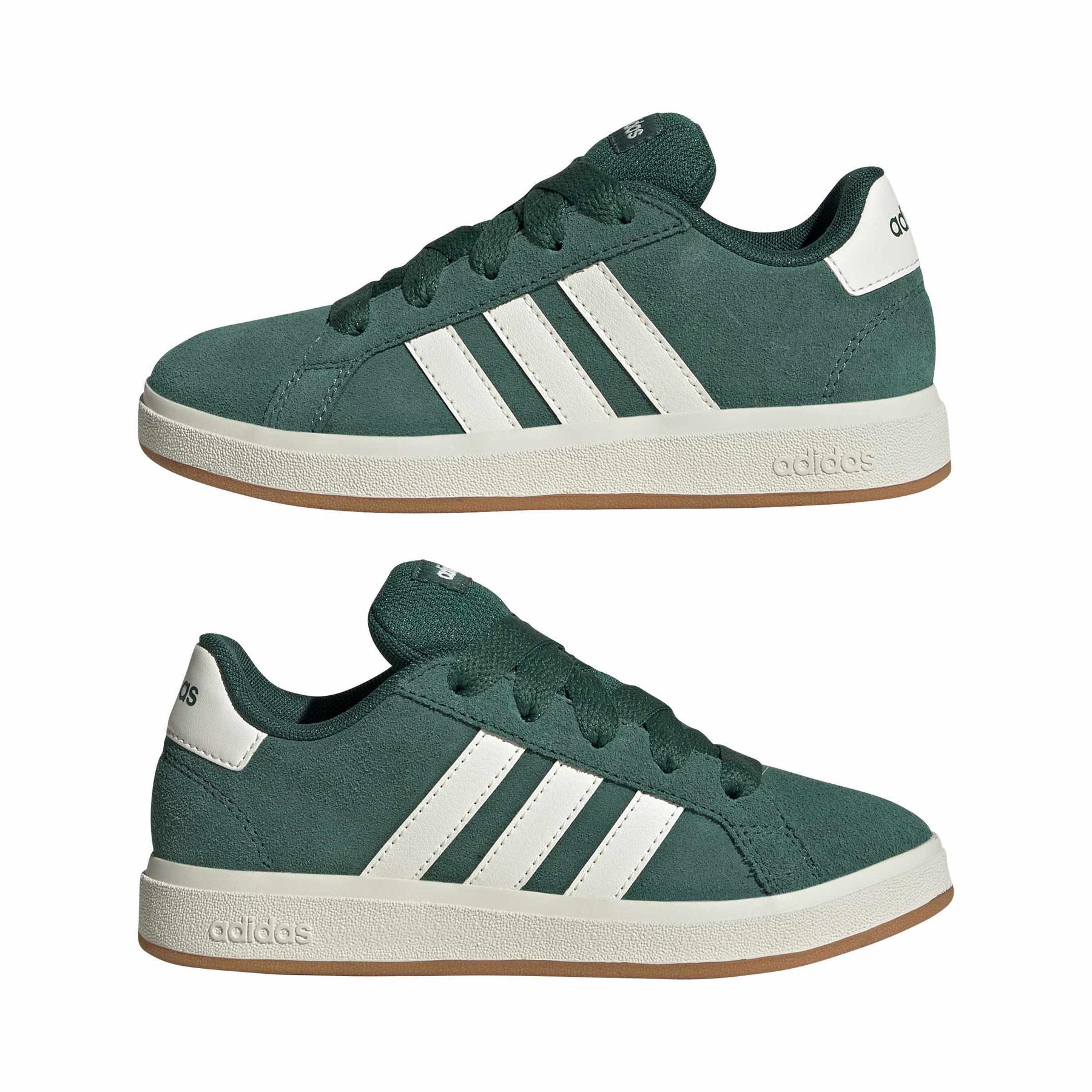 product/a/d/adidas_jp5893_10_footwear_photography_mirrored_pair_view_white-nw091625.jpg