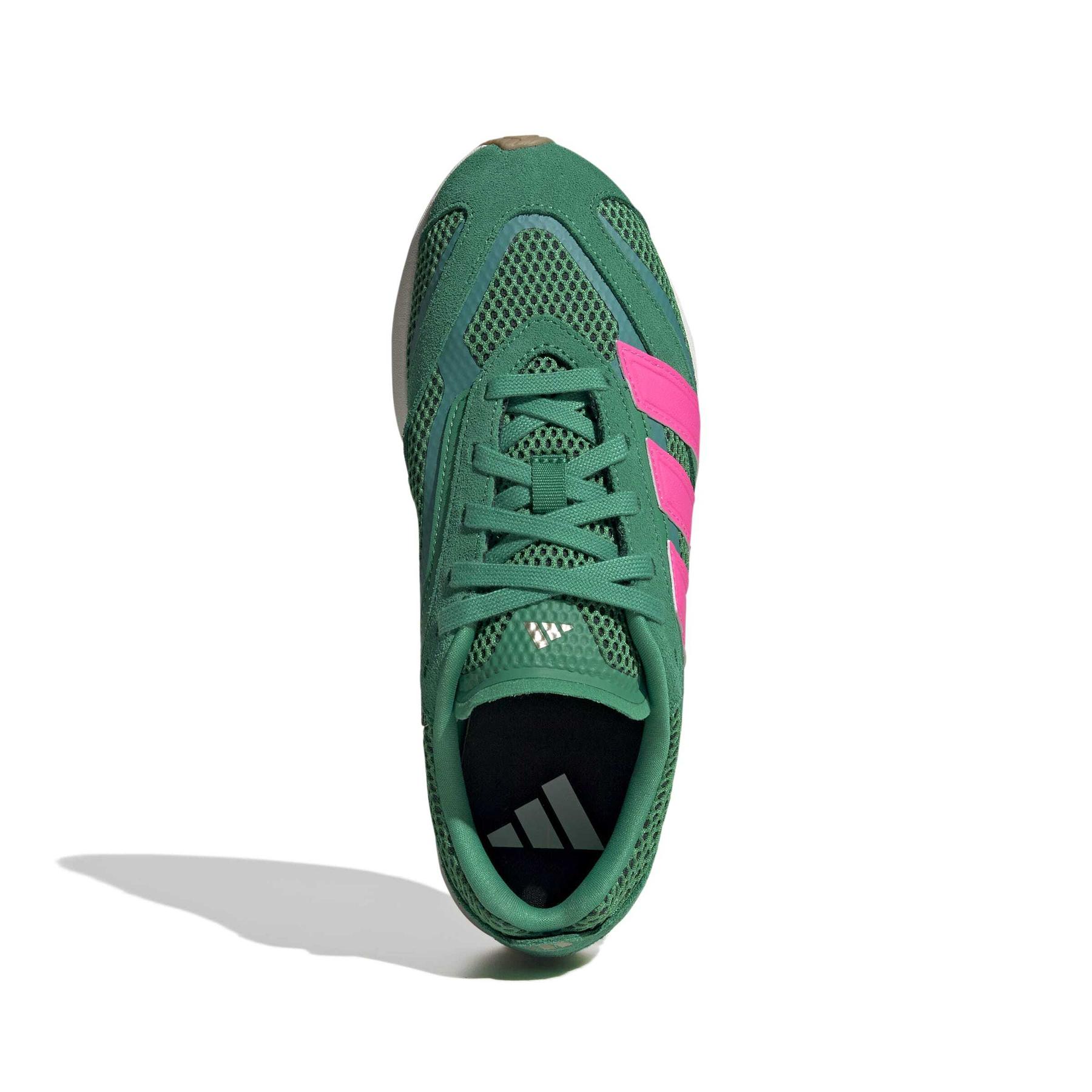 product/a/d/adidas_jp6181_3_footwear_photography_top_portrait_view_white-nw091625.jpg