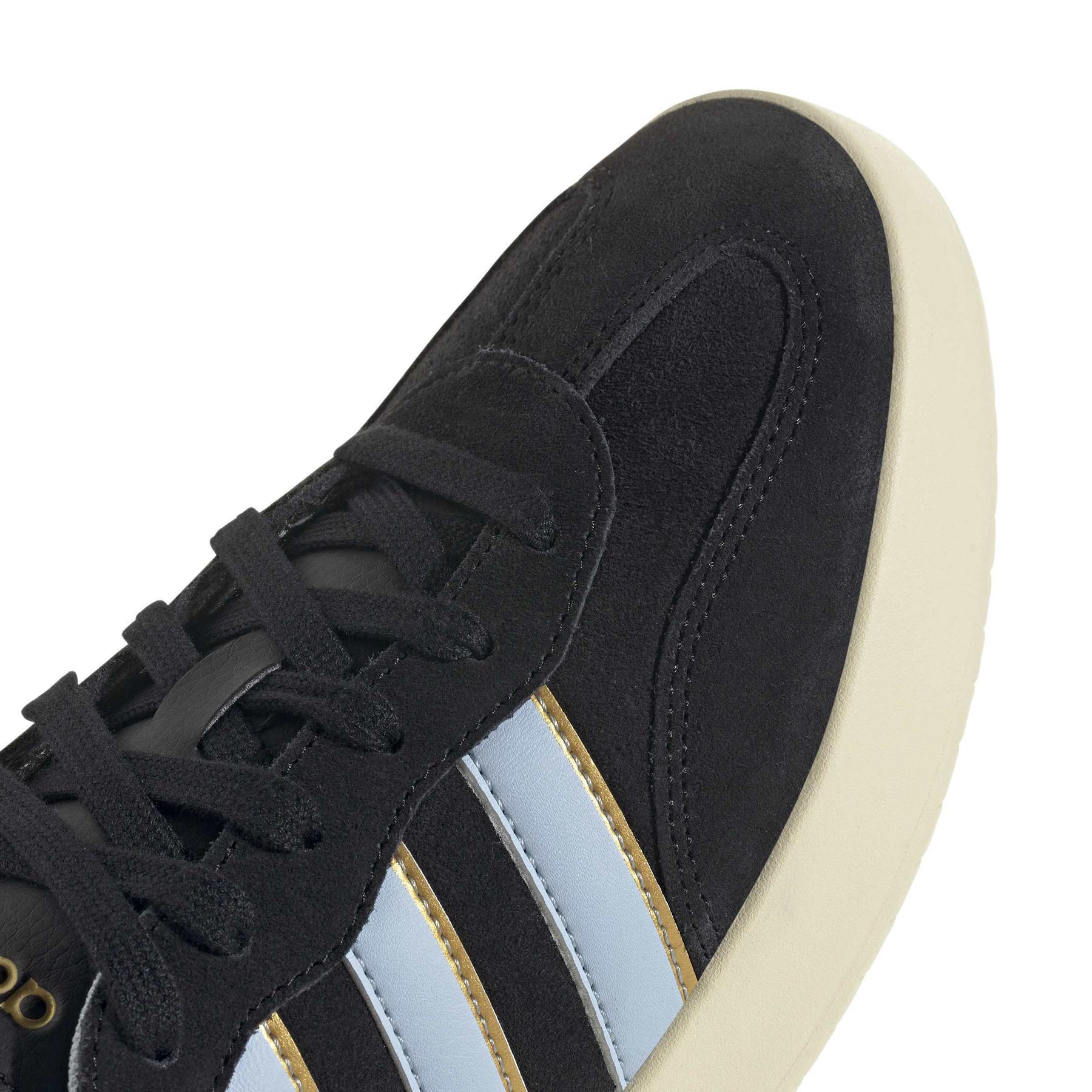 product/a/d/adidas_jp7108_9_footwear_photography_detail_view_2_white-nw091625.jpg