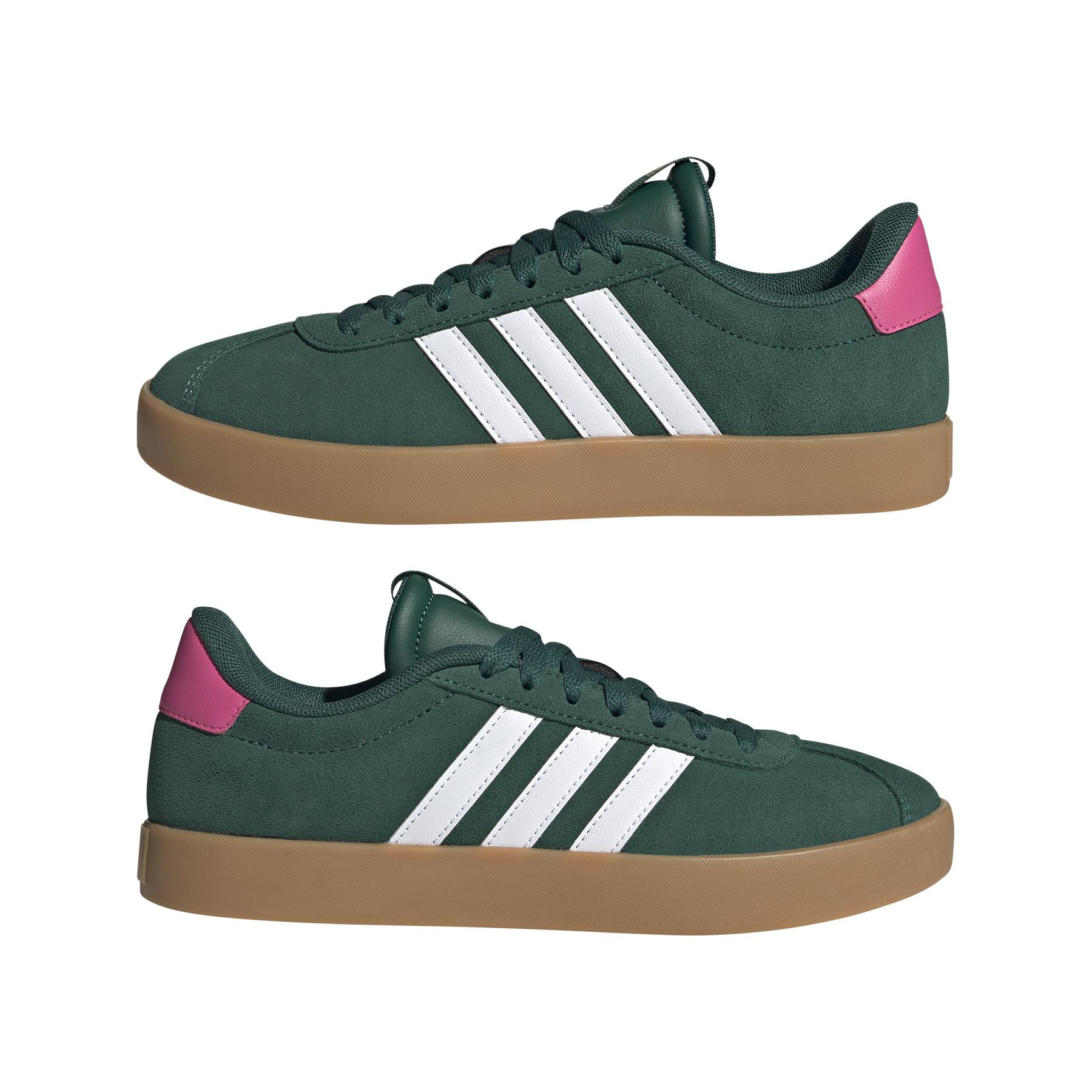 product/a/d/adidas_jp7538_10_footwear_photography_mirrored_pair_view_white.jpg