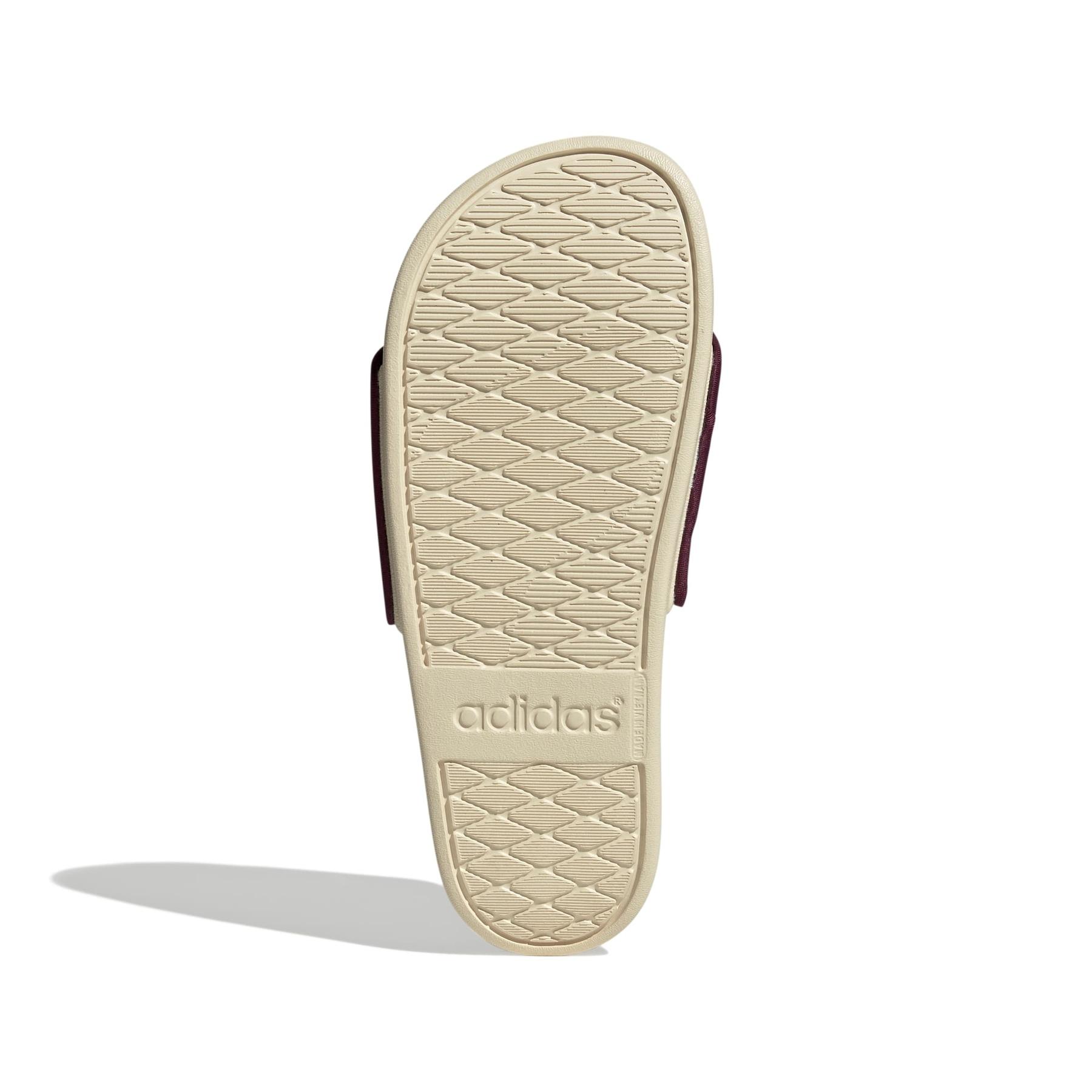 product/a/d/adidas_jq1250_4_footwear_photography_bottom_view_white-nw091625.jpg
