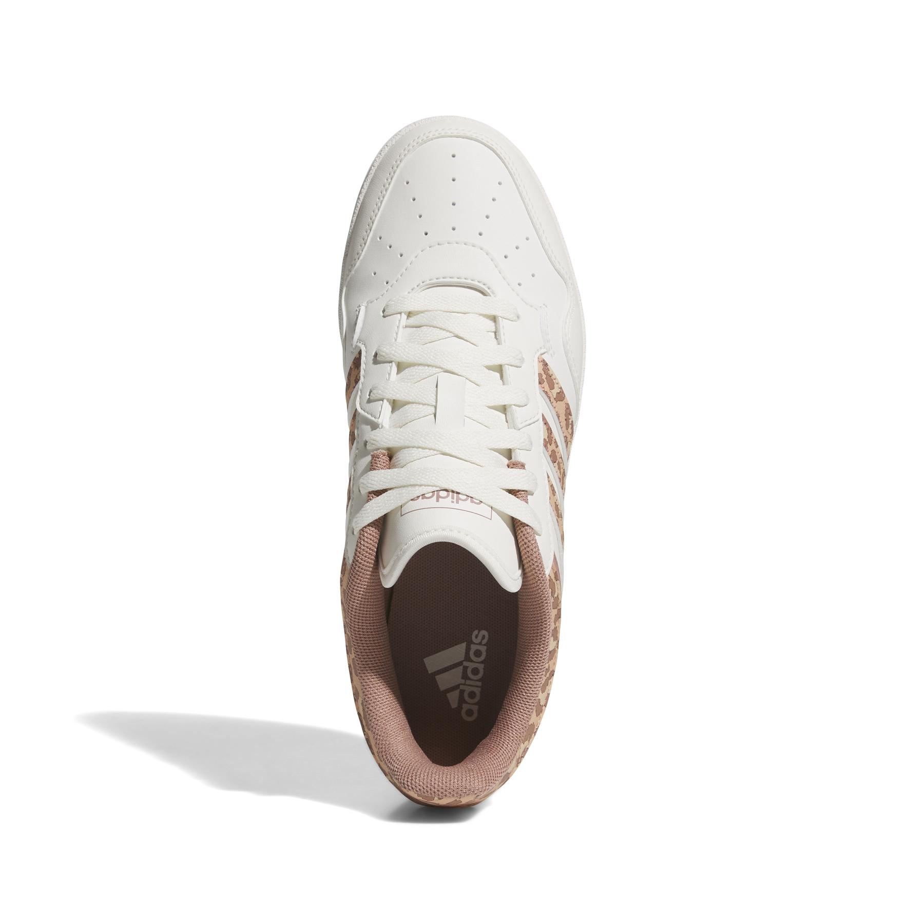 product/a/d/adidas_jq2785_3_footwear_photography_top_portrait_view_white-nw091625.jpg