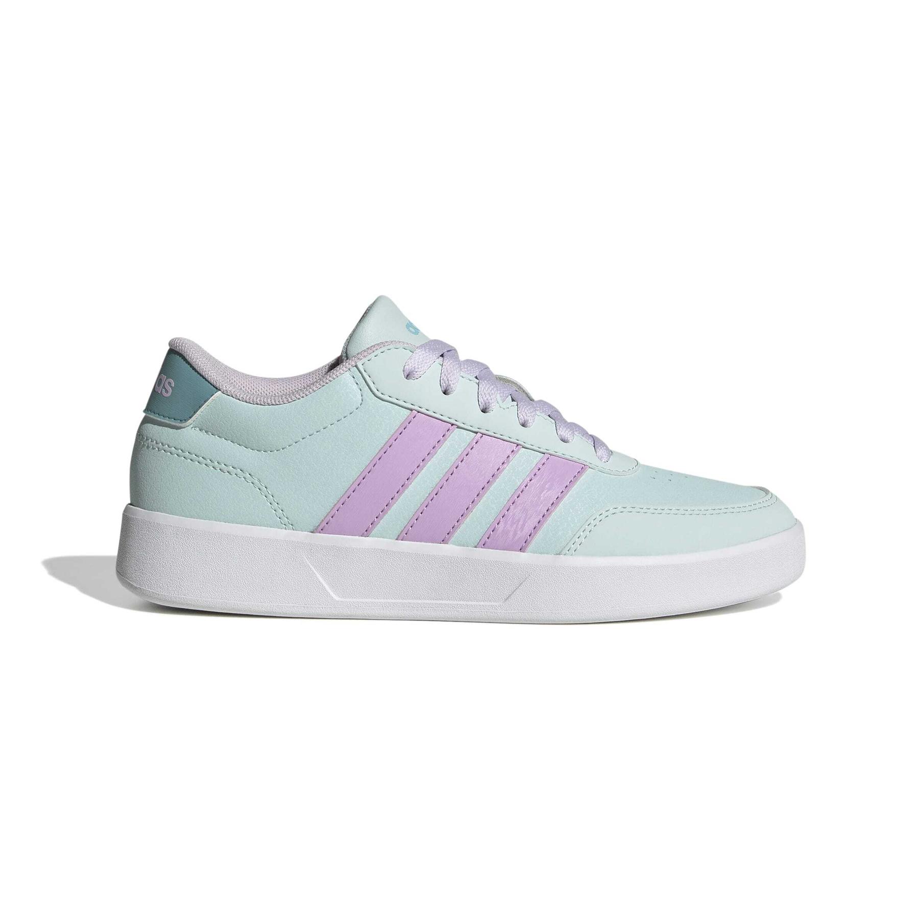 product/a/d/adidas_jq3040_1_footwear_photography_side_lateral_center_view_white-nw091625.jpg