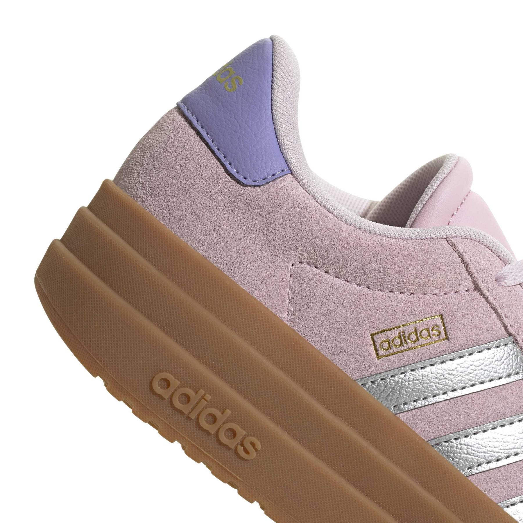 product/a/d/adidas_jq4556_8_footwear_photography_detail_view_1_white-nw091625.jpg