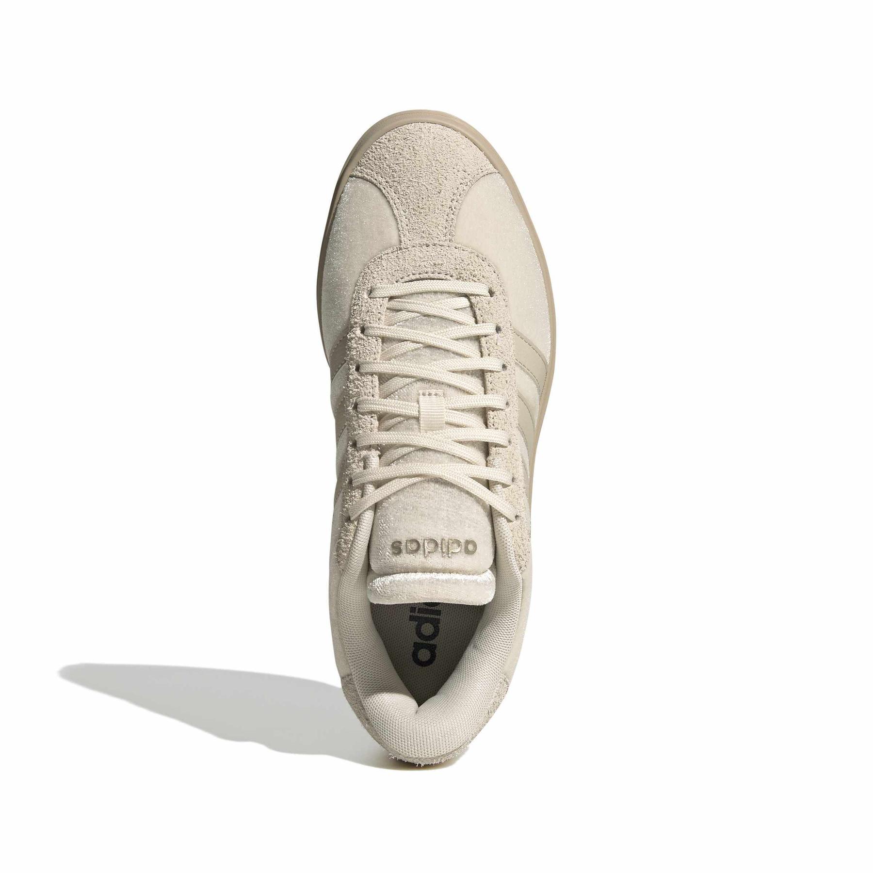 product/a/d/adidas_jq5624_3_footwear_photography_top_portrait_view_white-nw091625.jpg
