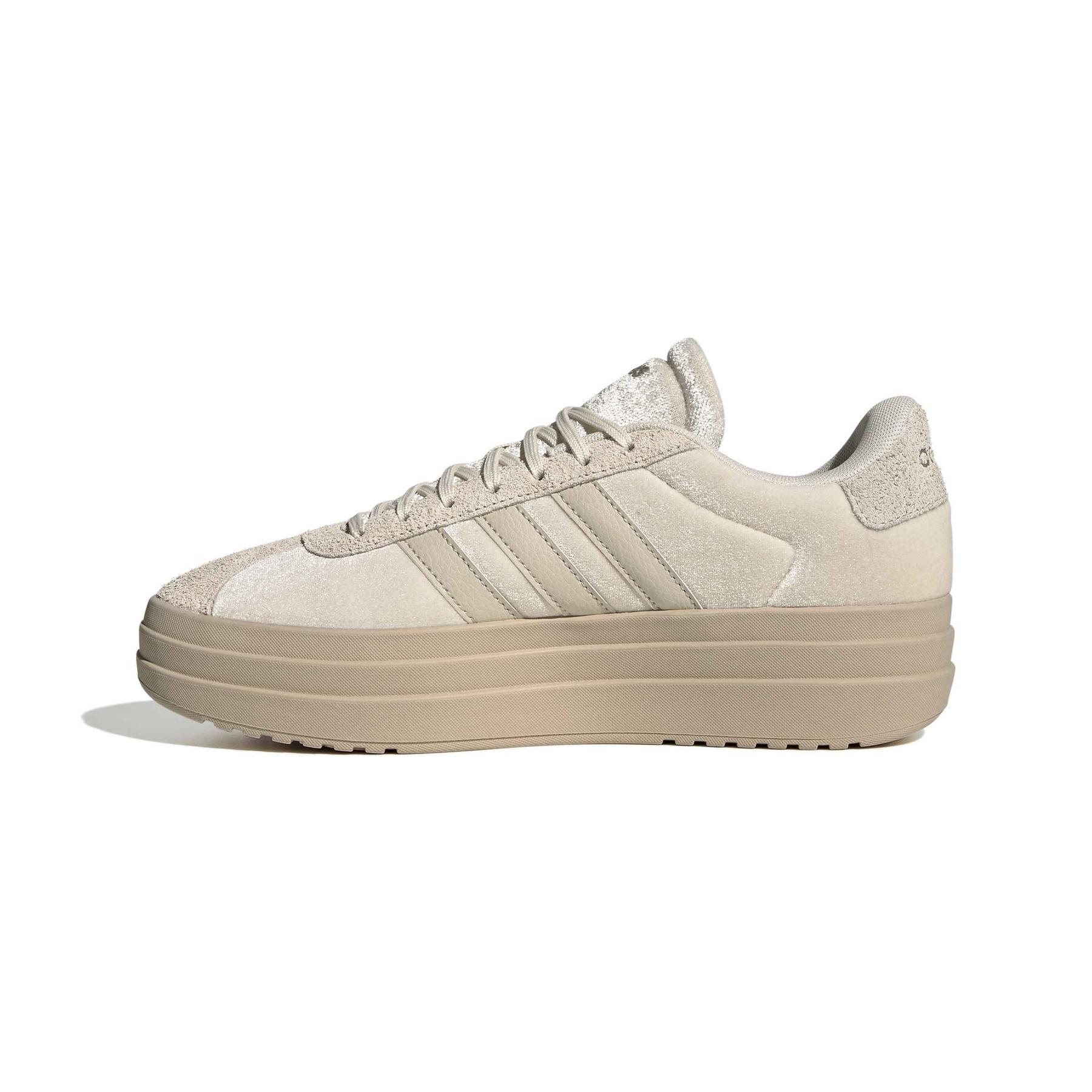 product/a/d/adidas_jq5624_5_footwear_photography_side_medial_center_view_white-nw091625.jpg