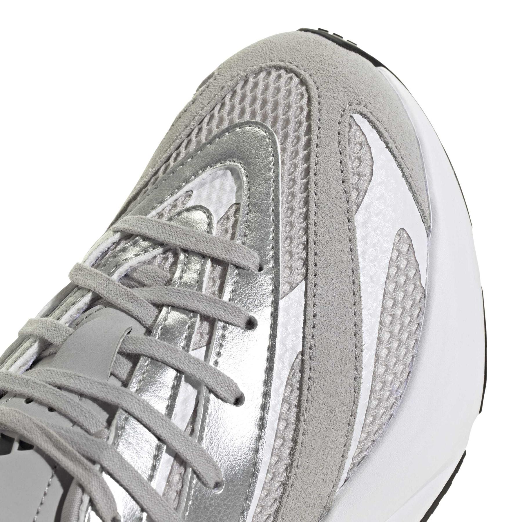 product/a/d/adidas_jq9525_8_footwear_photography_detail_view_1_white-nw091625.jpg