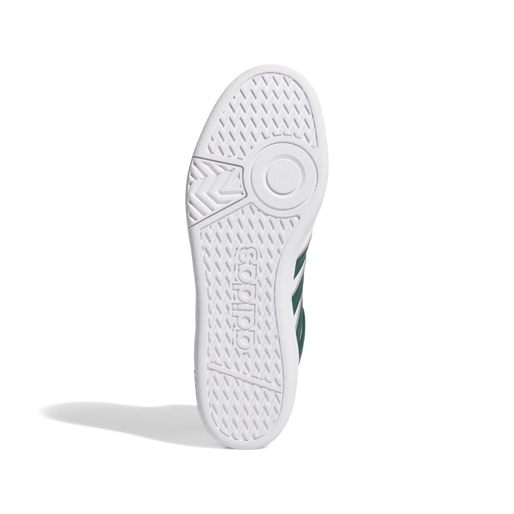 product/a/d/adidas_jq9998_4_footwear_photography_bottom_view_white-nw091625.jpg