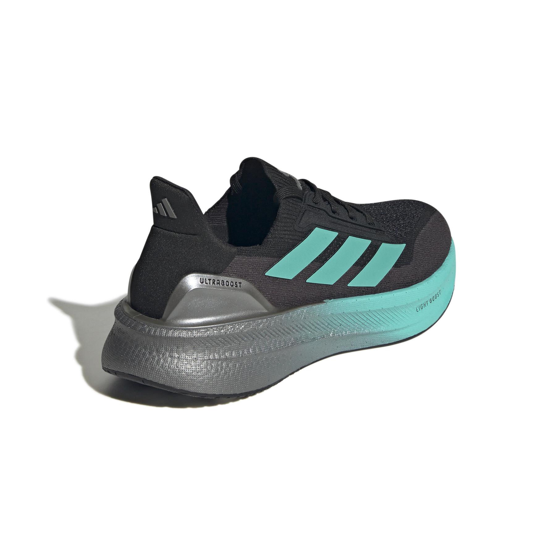 product/a/d/adidas_jr9385_7_footwear_photography_back_lateral_top_view_white-nw091725.jpg