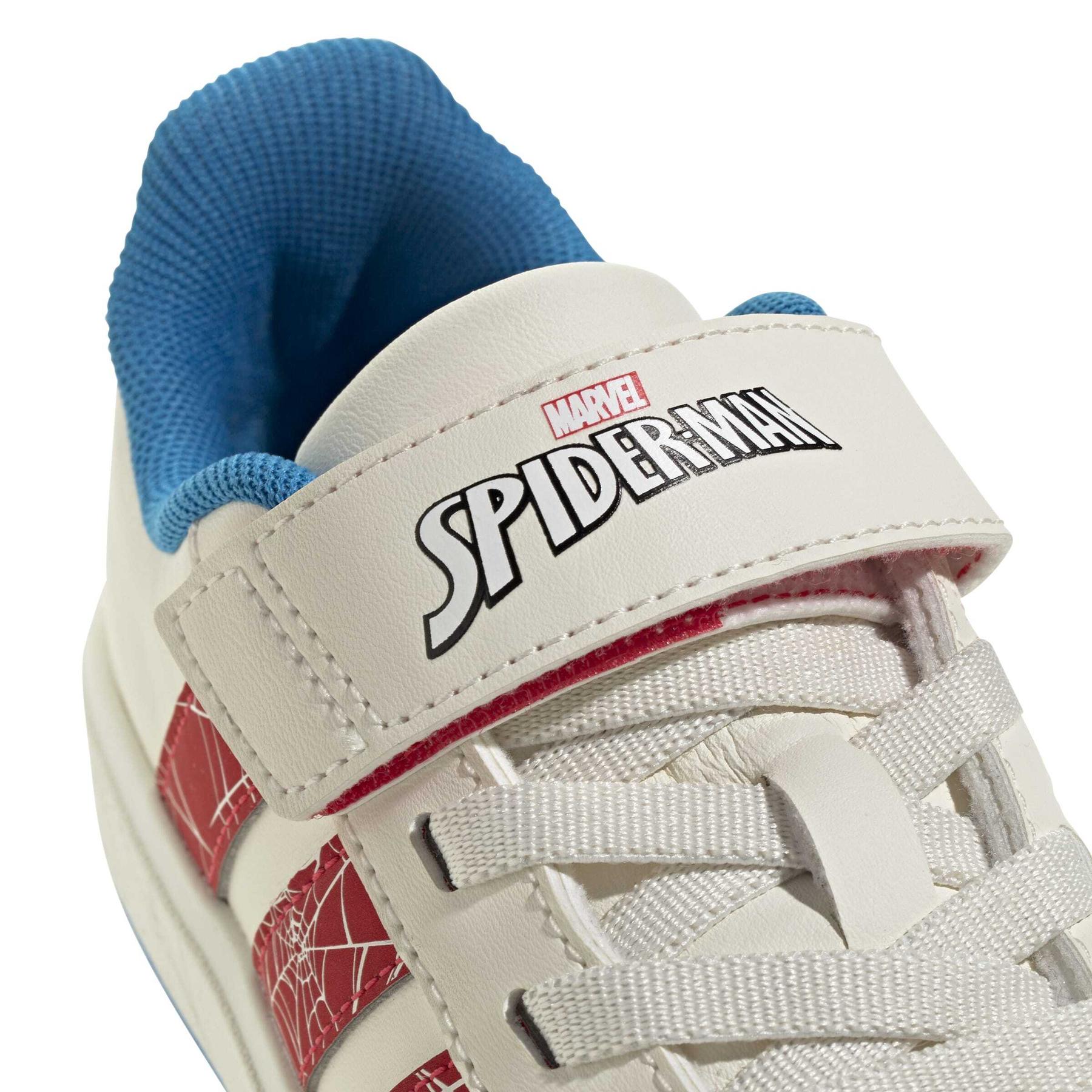product/a/d/adidas_js0778_8_footwear_photography_detail_view_1_white-nw091725.jpg