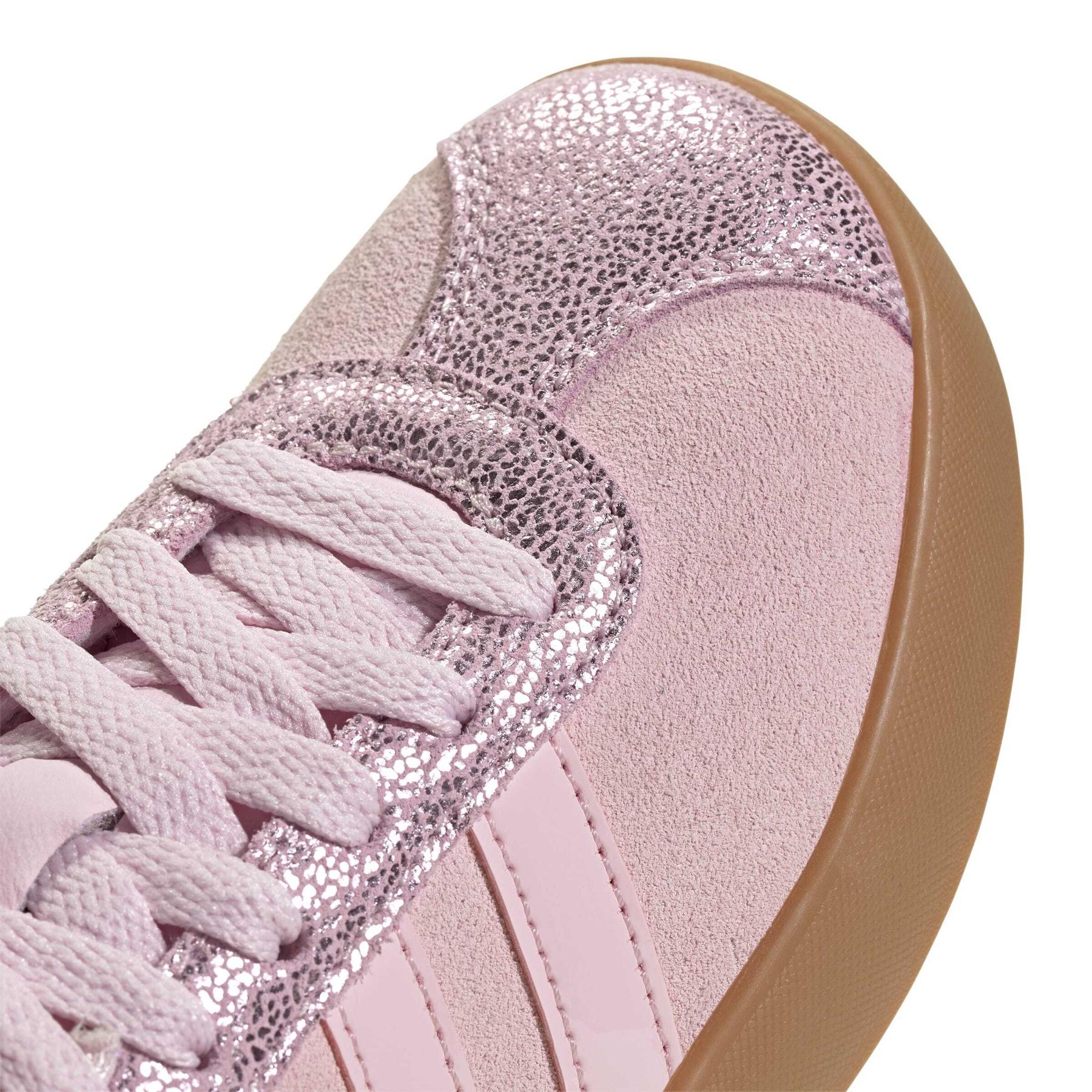 product/a/d/adidas_js3484_9_footwear_photography_detail_view_2_white-nw091725.jpg