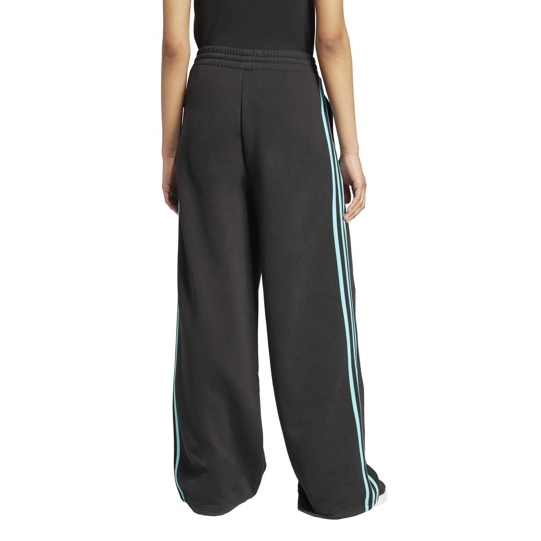product/a/d/adidas_jv5432_black-white_3.jpg