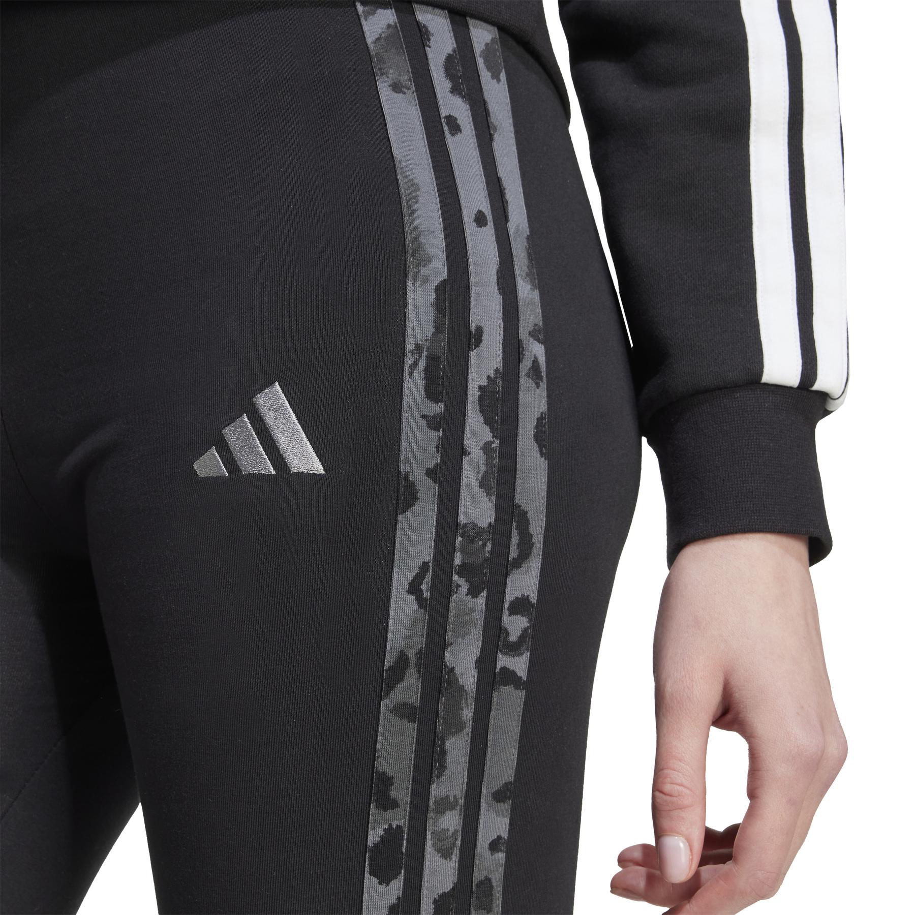 product/a/d/adidas_kb6009_black-multco-grefiv_5.jpg