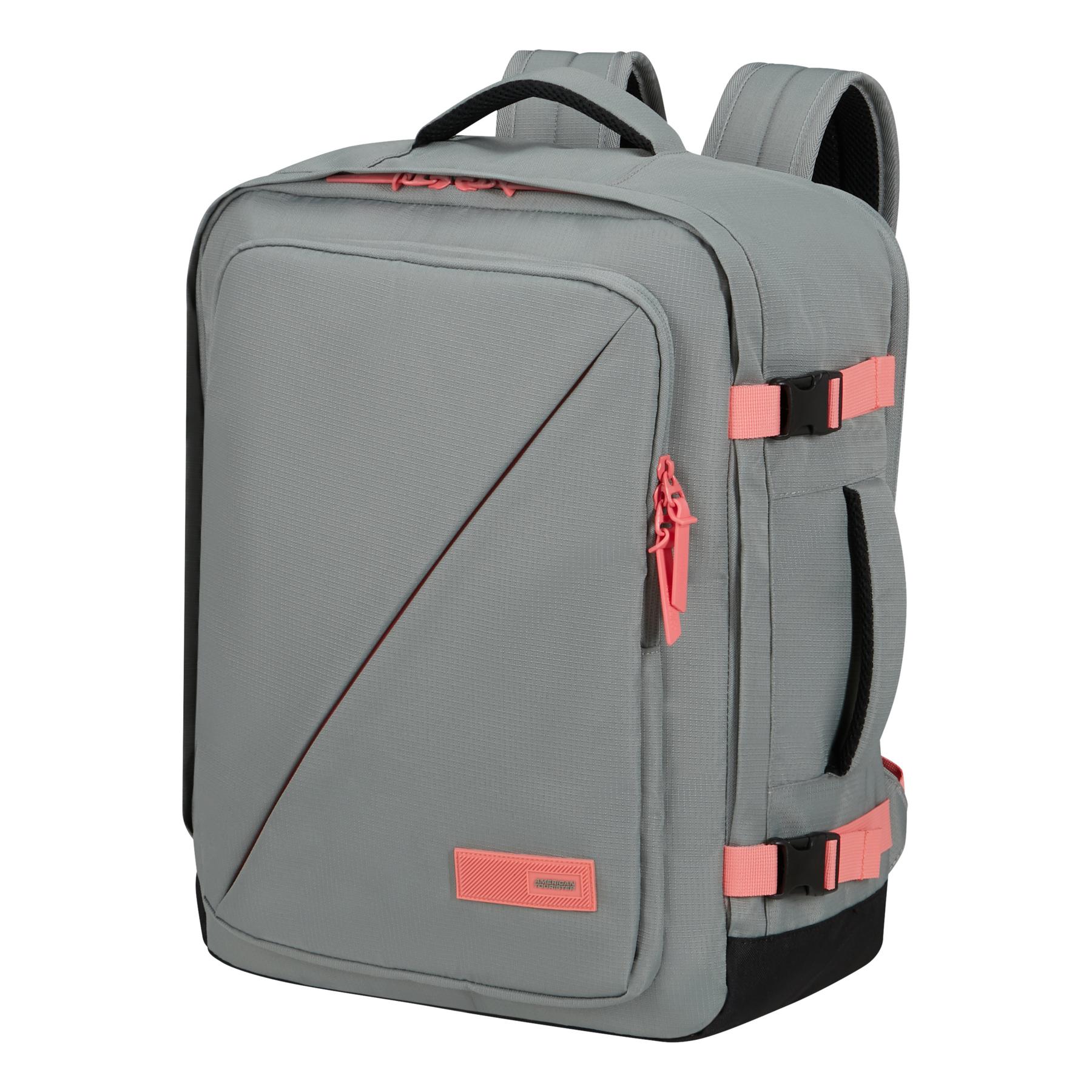 product/a/m/american-tourister_149175-a635_sage-coral_2.jpg