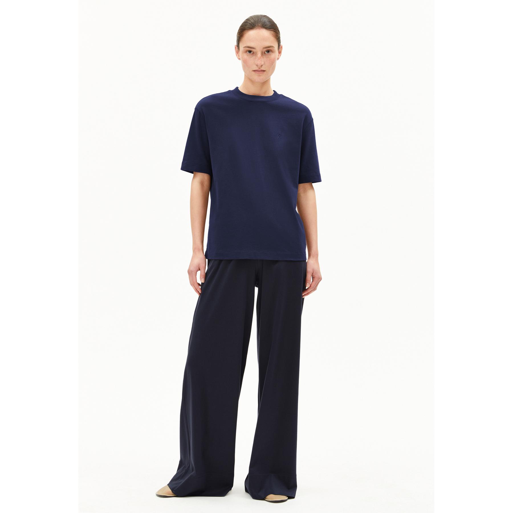 product/a/r/armedangels_30005167-3232_tinted-navy_2.jpg