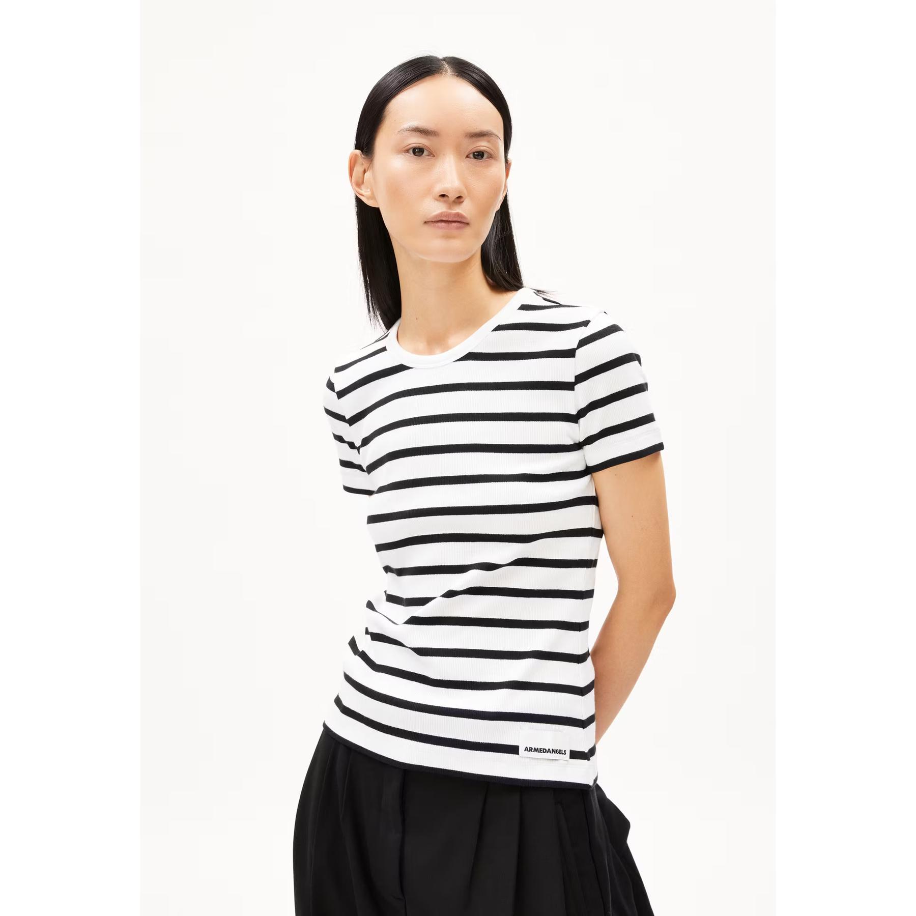 product/a/r/armedangels_30006916-307_white-black_2.jpg