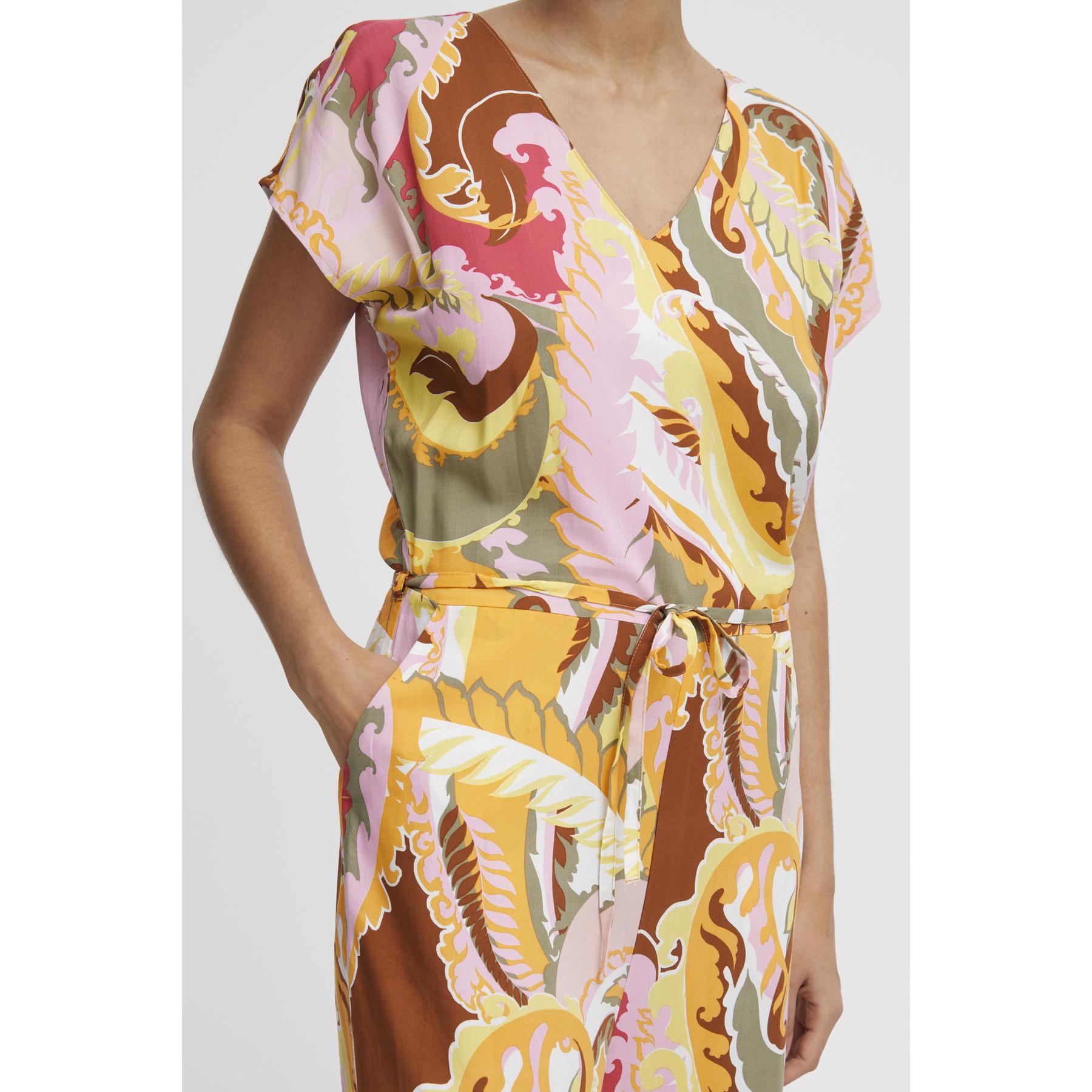 product/b/-/b-young_20814531-202954_12.jpg