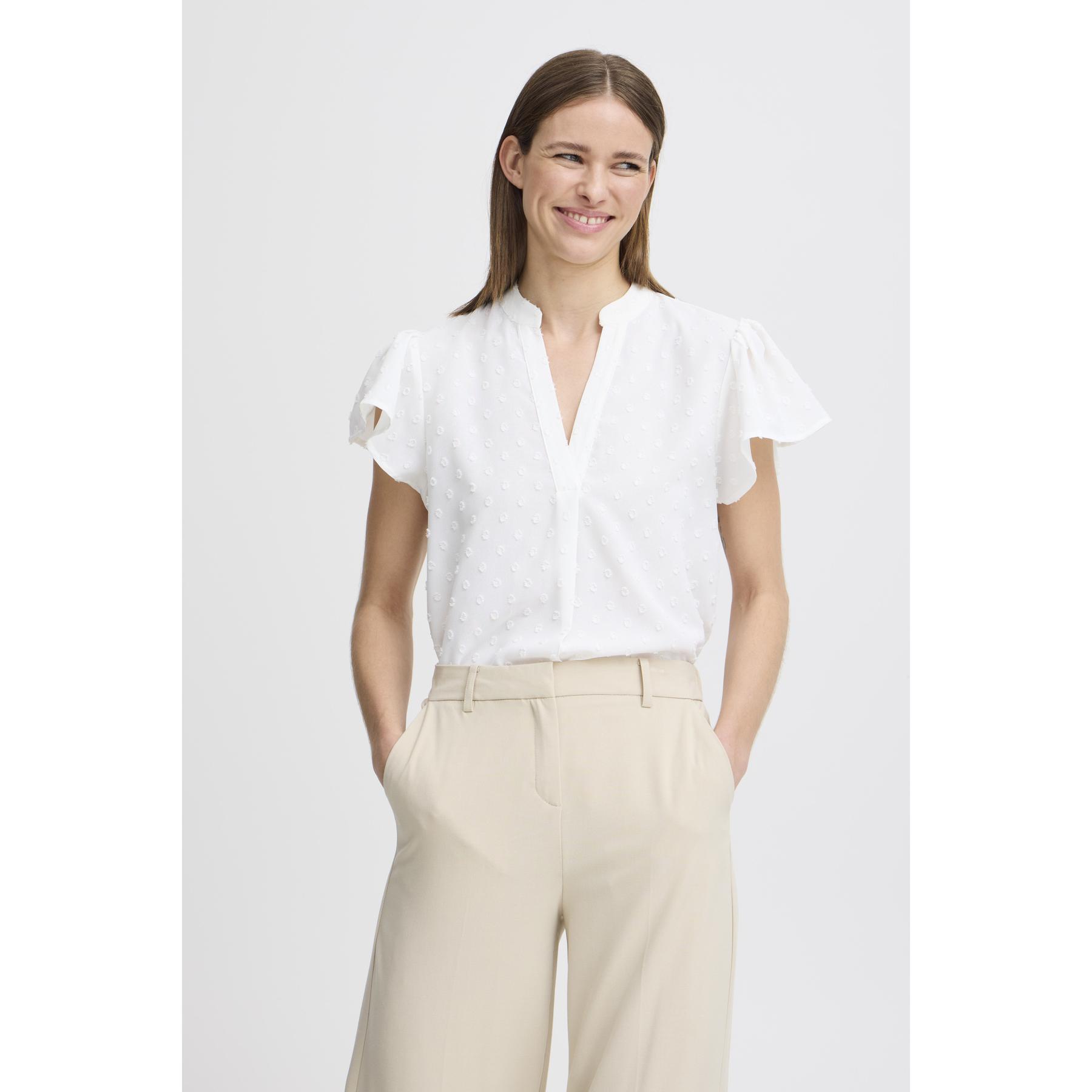 product/b/-/b-young_20816421-114800_4.jpg