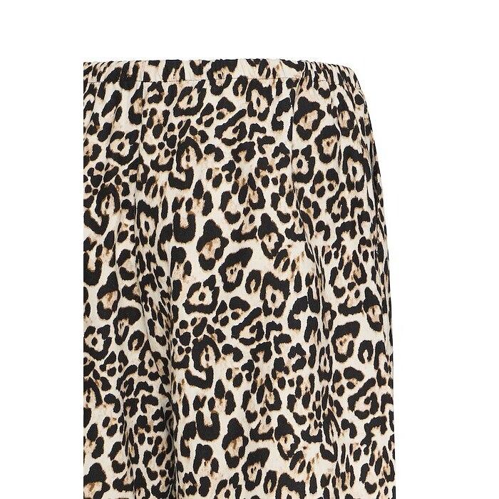 product/b/-/b-young_20816607-204998_rainy-day-leopard-mix_1.jpg