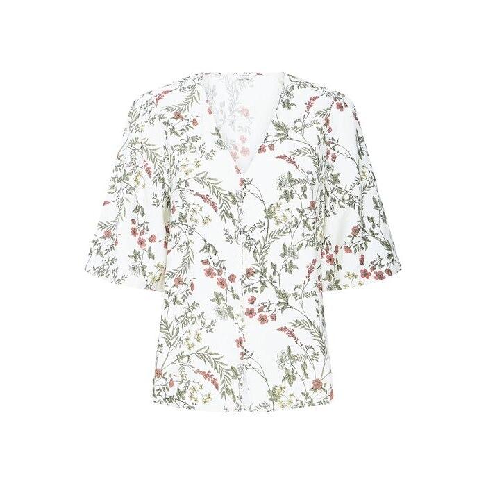 product/b/-/b-young_20816799-204740_birch-flower-mix_2.jpg