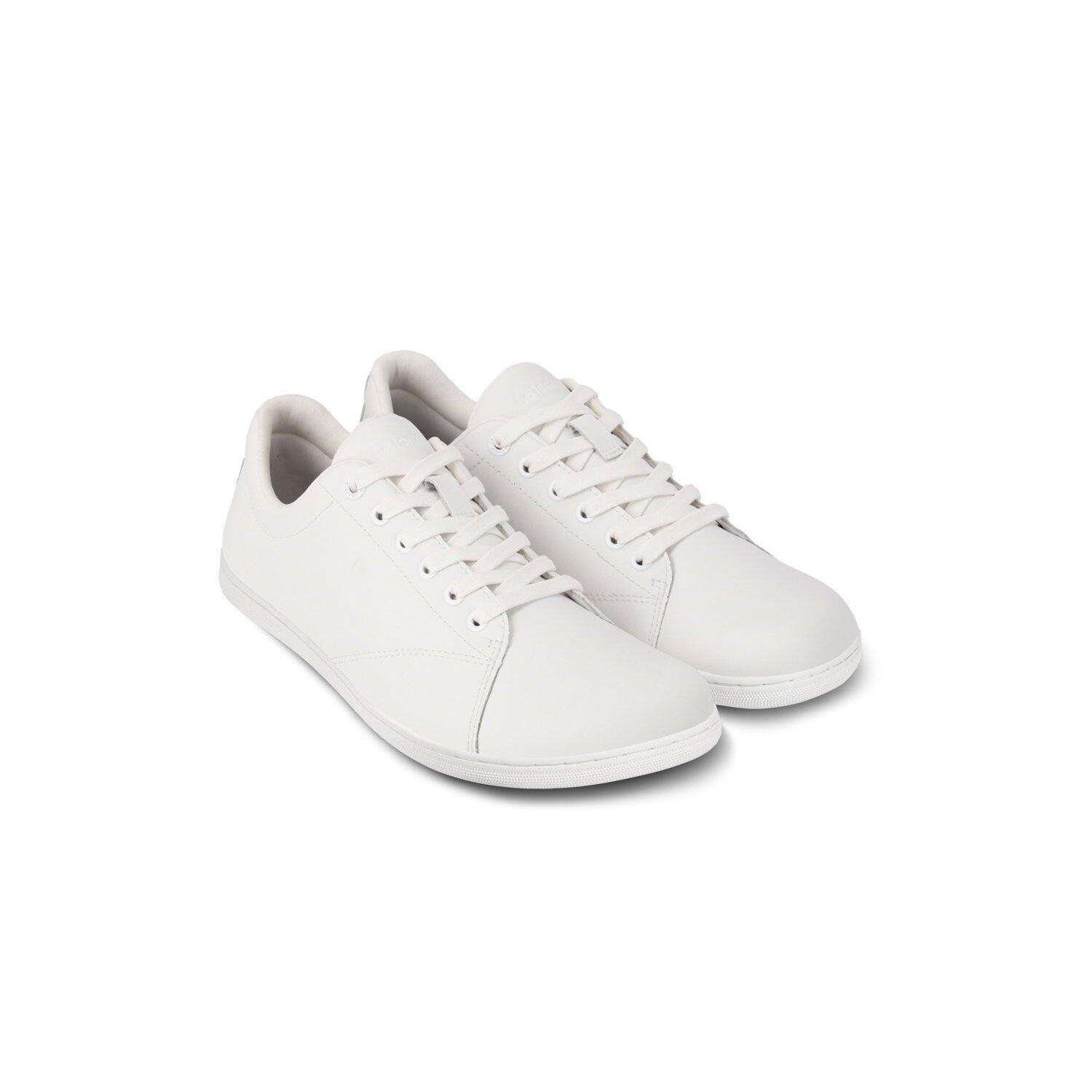 product/b/e/be-lenka_51340013_all-white_2.jpg