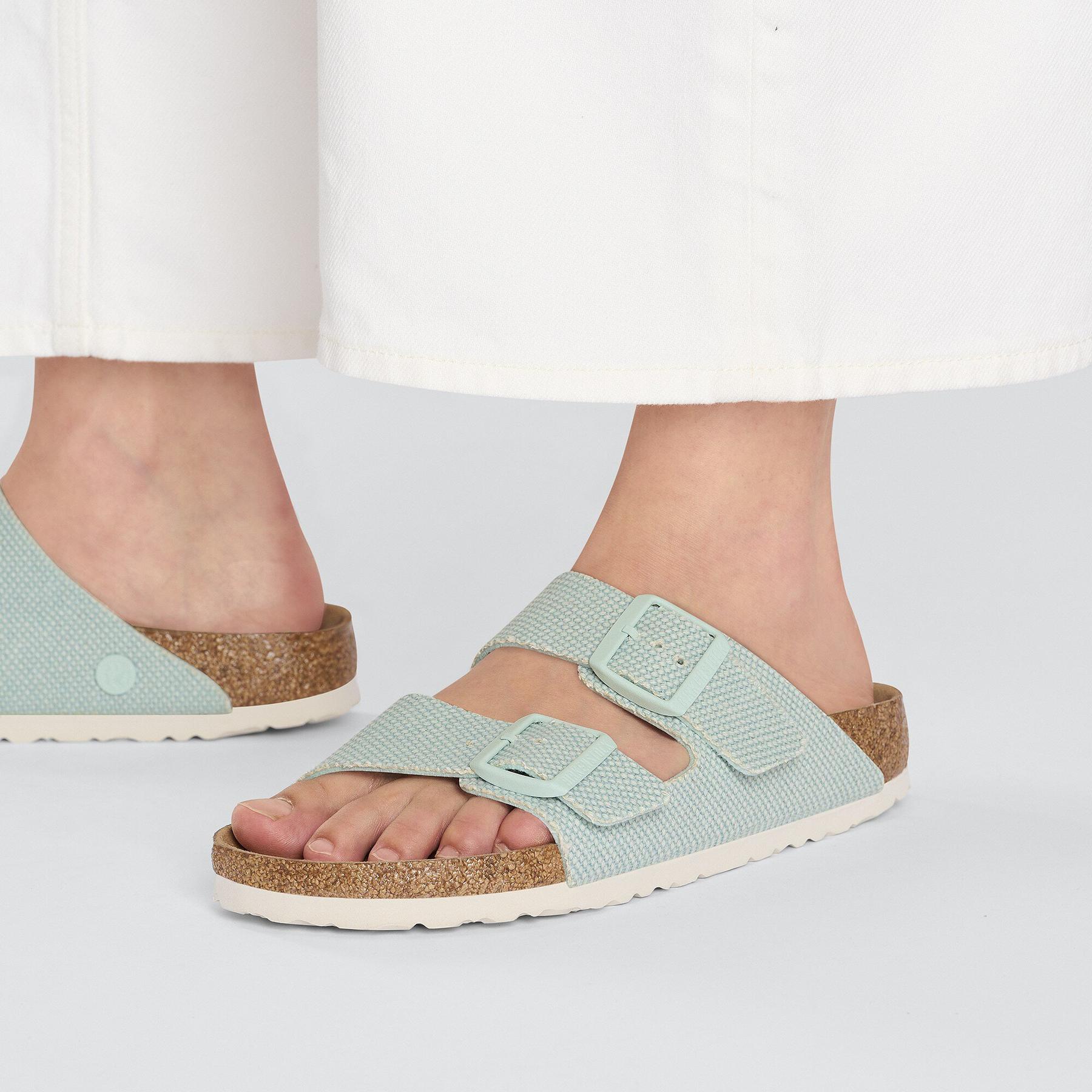 product/b/i/birkenstock_1026683_vegan-canvas-surf-green_8.jpg