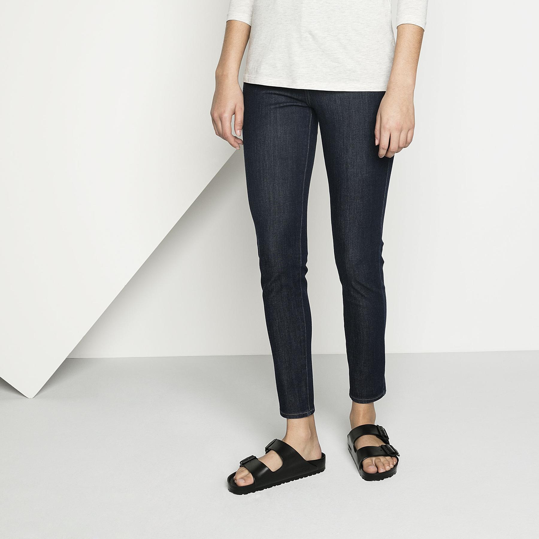 product/b/i/birkenstock_129423_600.jpg