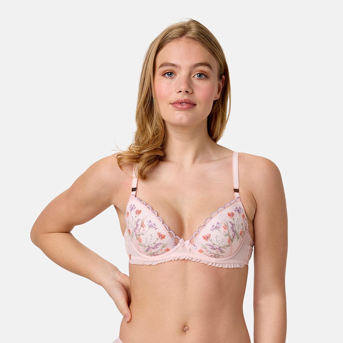 product/b/r/brigitte-bardot_bb109002407_poudre_2.jpg