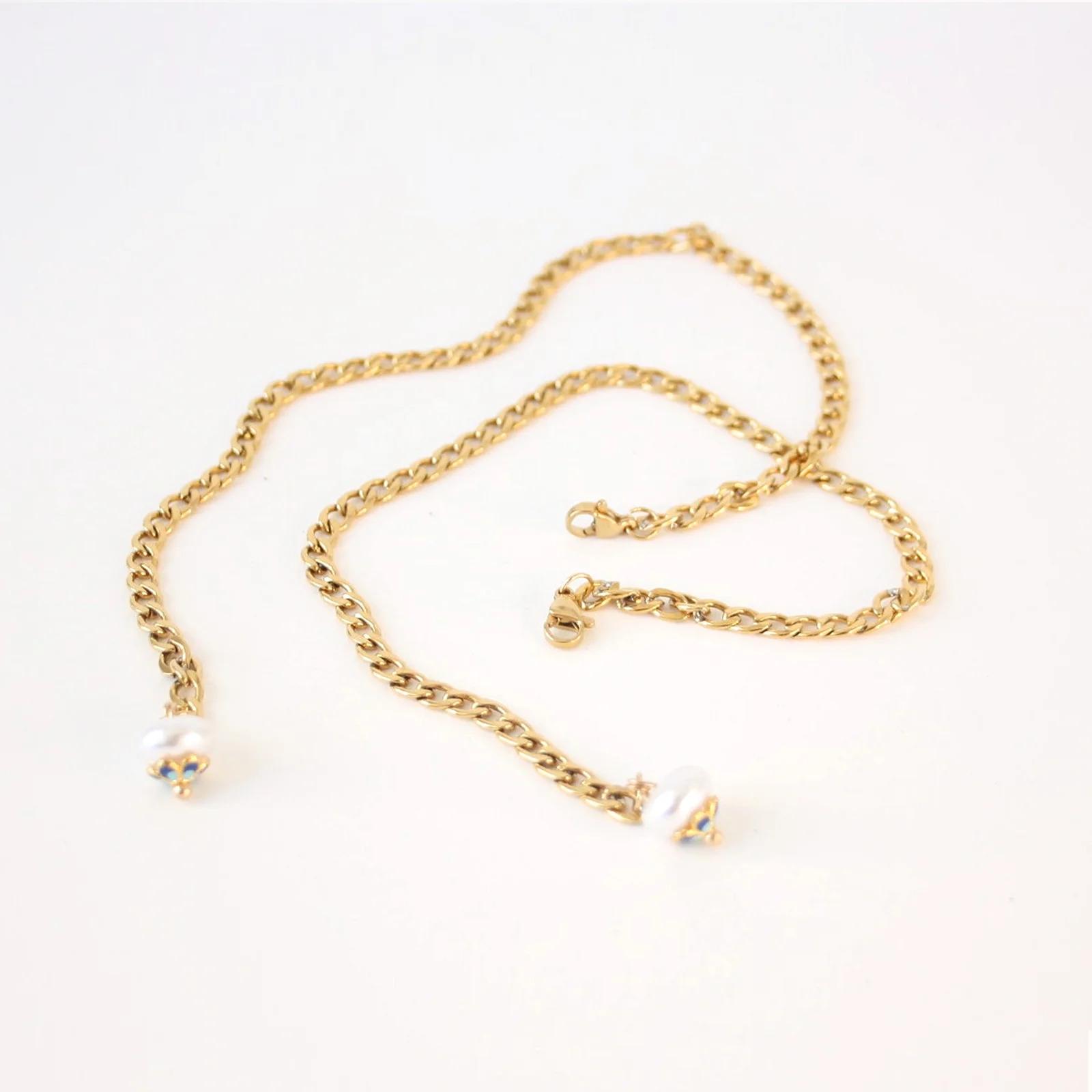 product/c/a/camia_9624807473443_black-golden-anklets_5.jpg