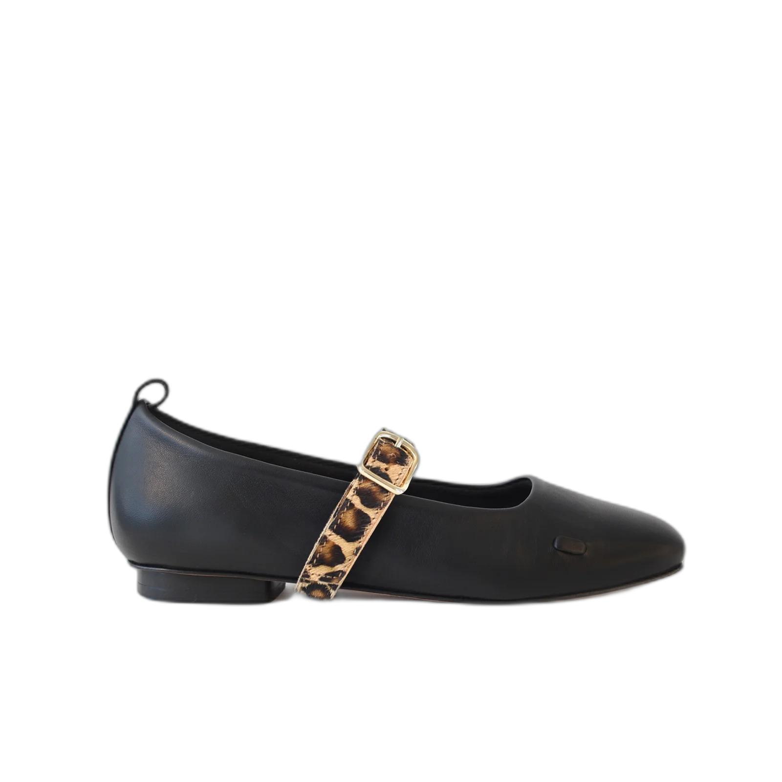 product/c/a/camia_9624807571747_black-leopard_1.jpg