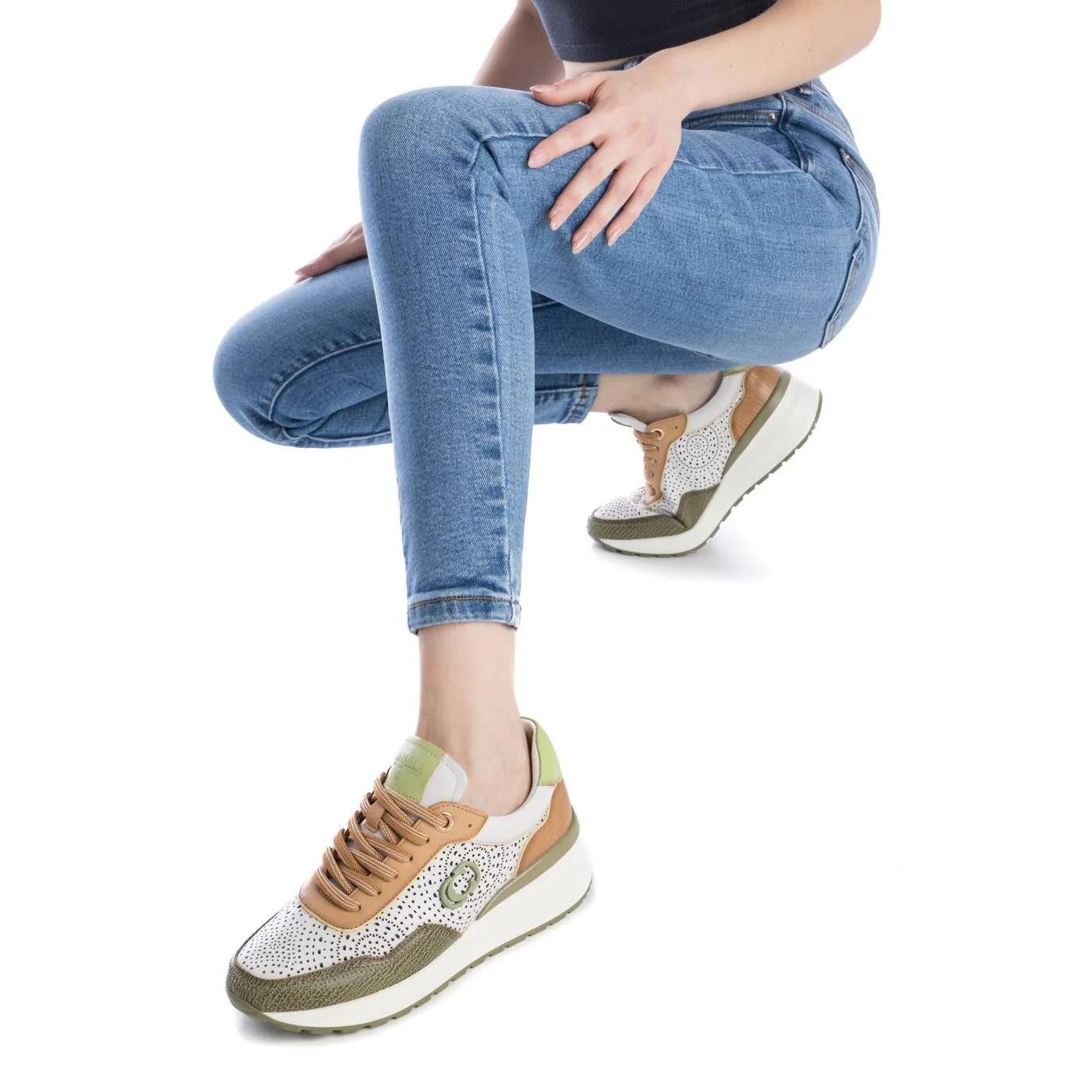 product/c/a/carmela_16227204_vert_5.jpg