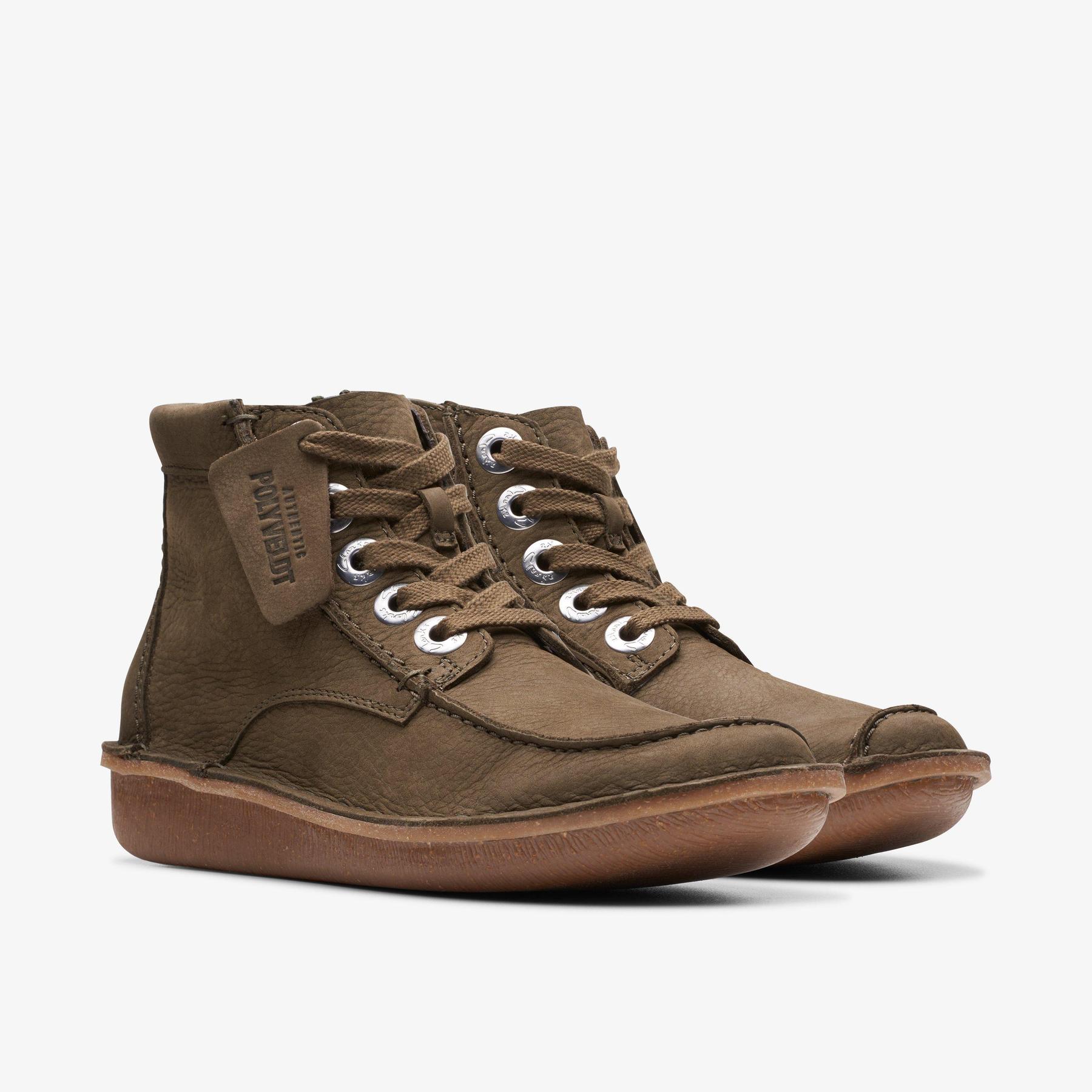 product/c/l/clarks_26173886_marron_4.jpg